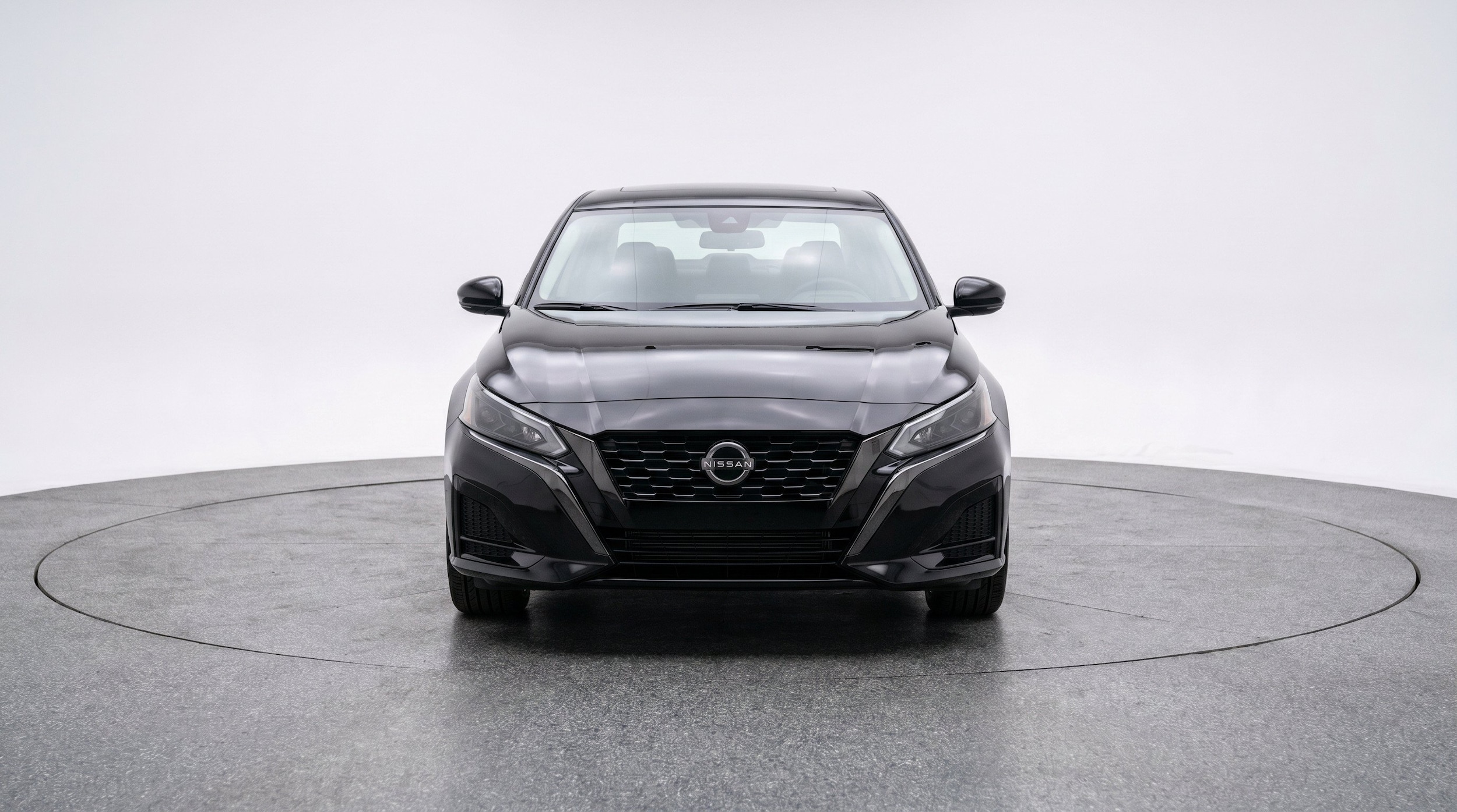 Thumbnail: 2025 Nissan Altima - 2