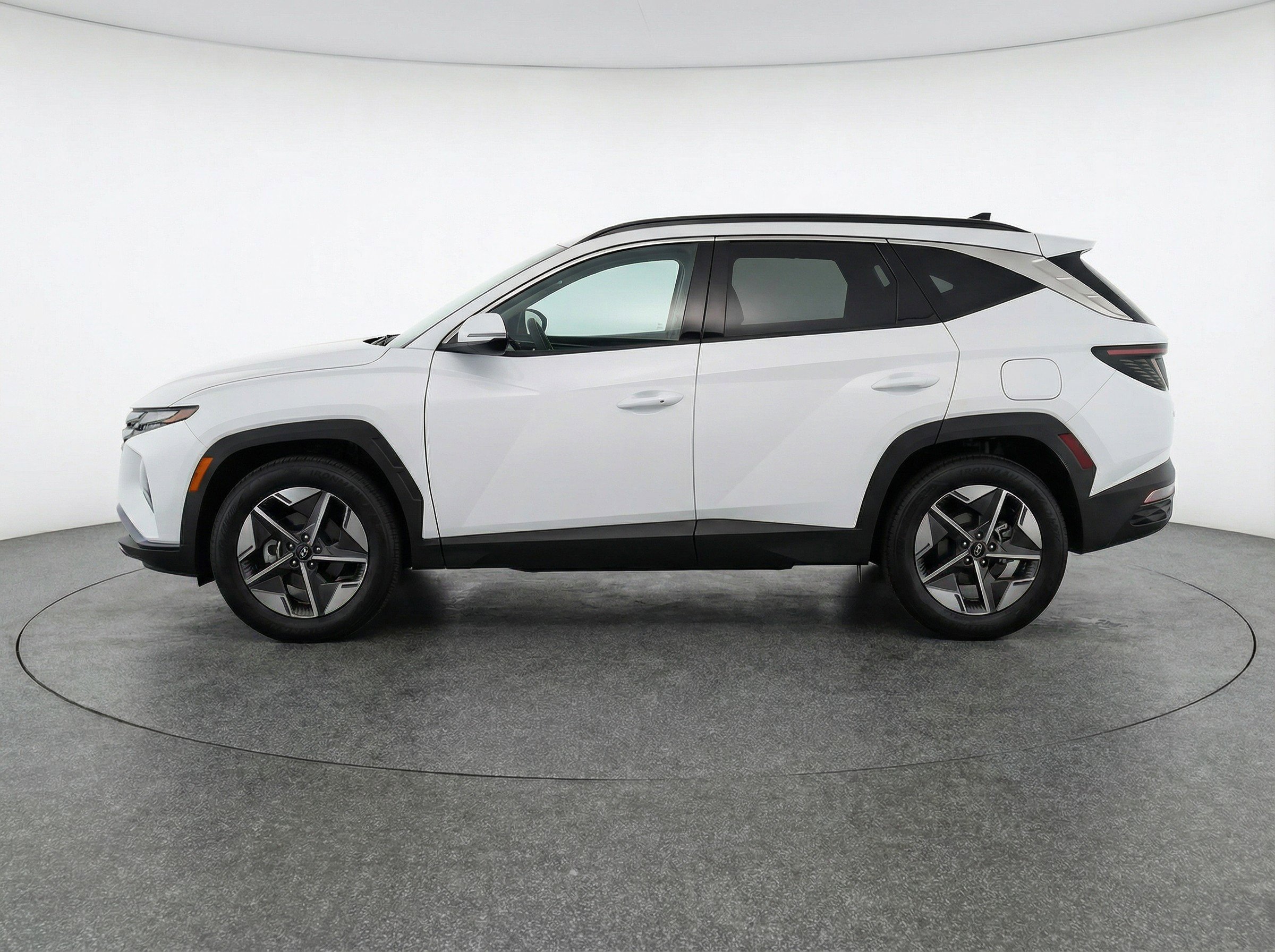 Thumbnail: 2025 Hyundai Tucson - 5