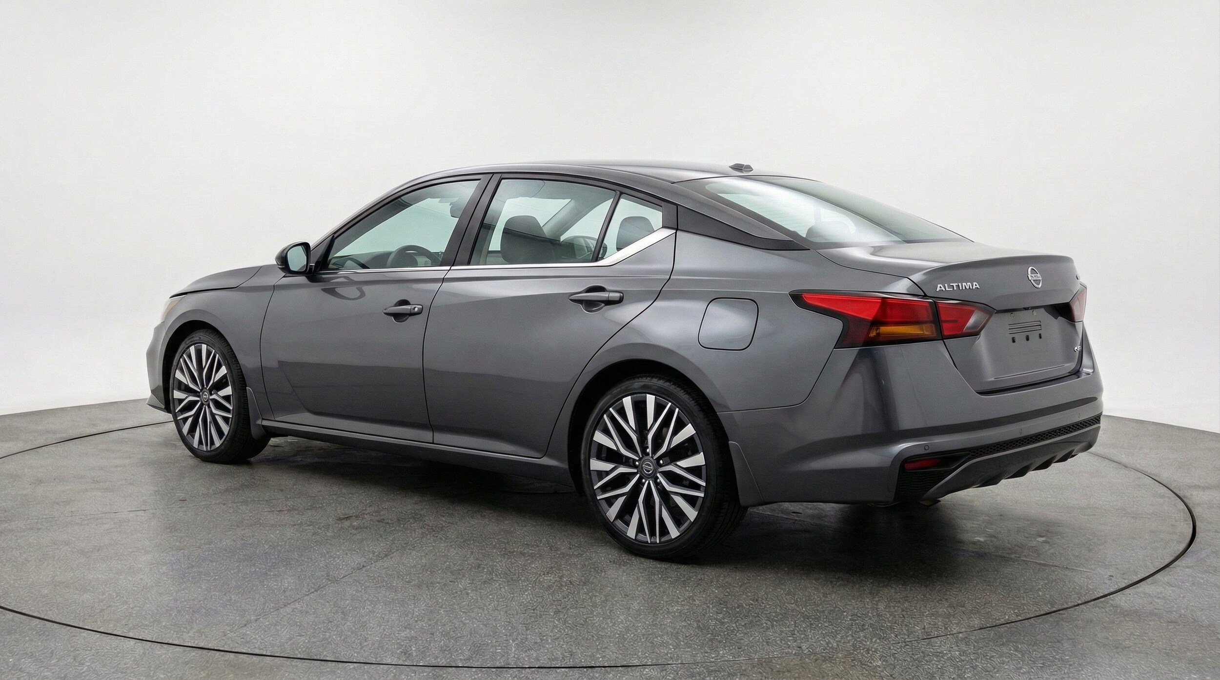 Thumbnail: 2025 Nissan Altima - 6