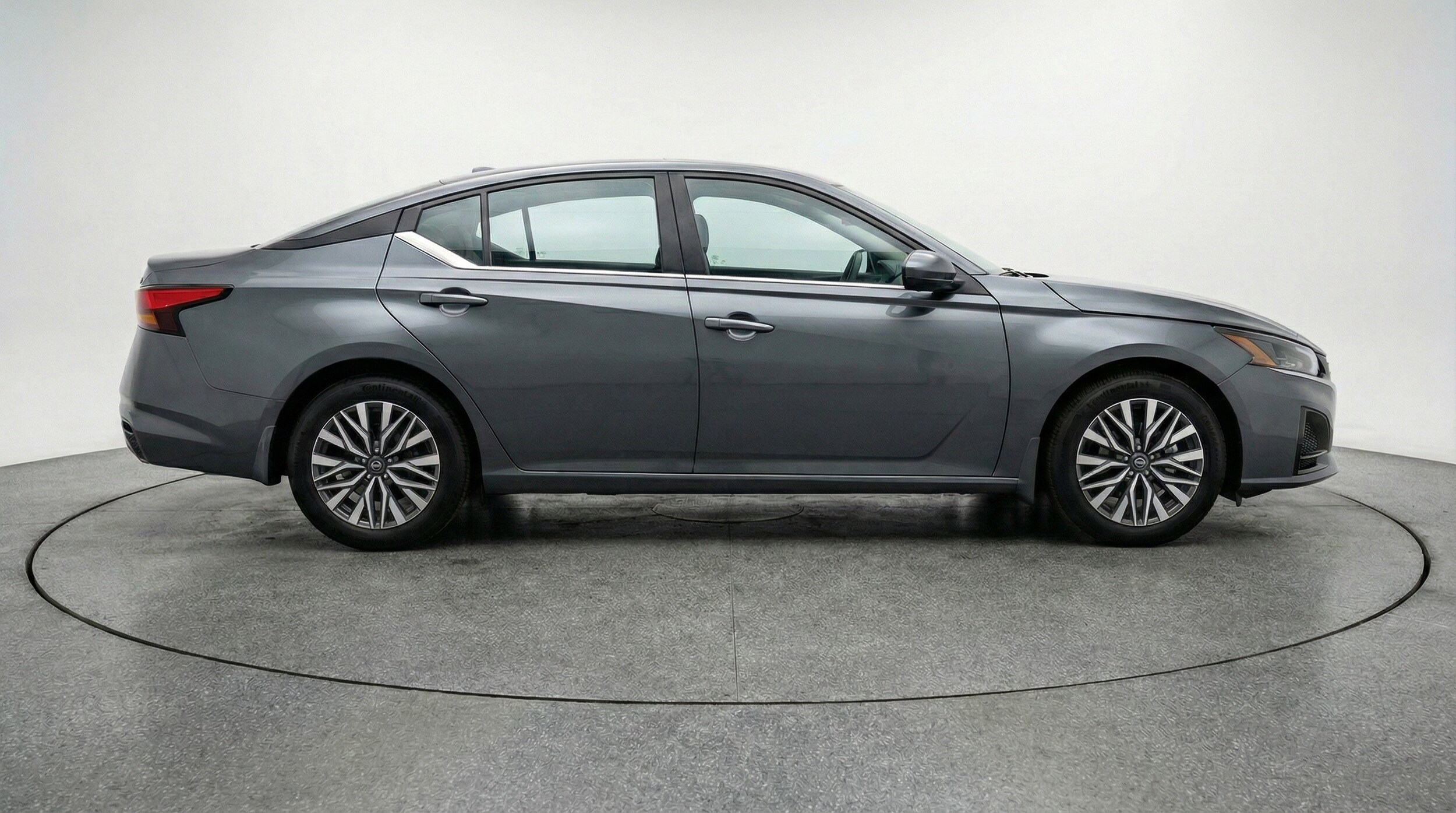Thumbnail: 2025 Nissan Altima - 11