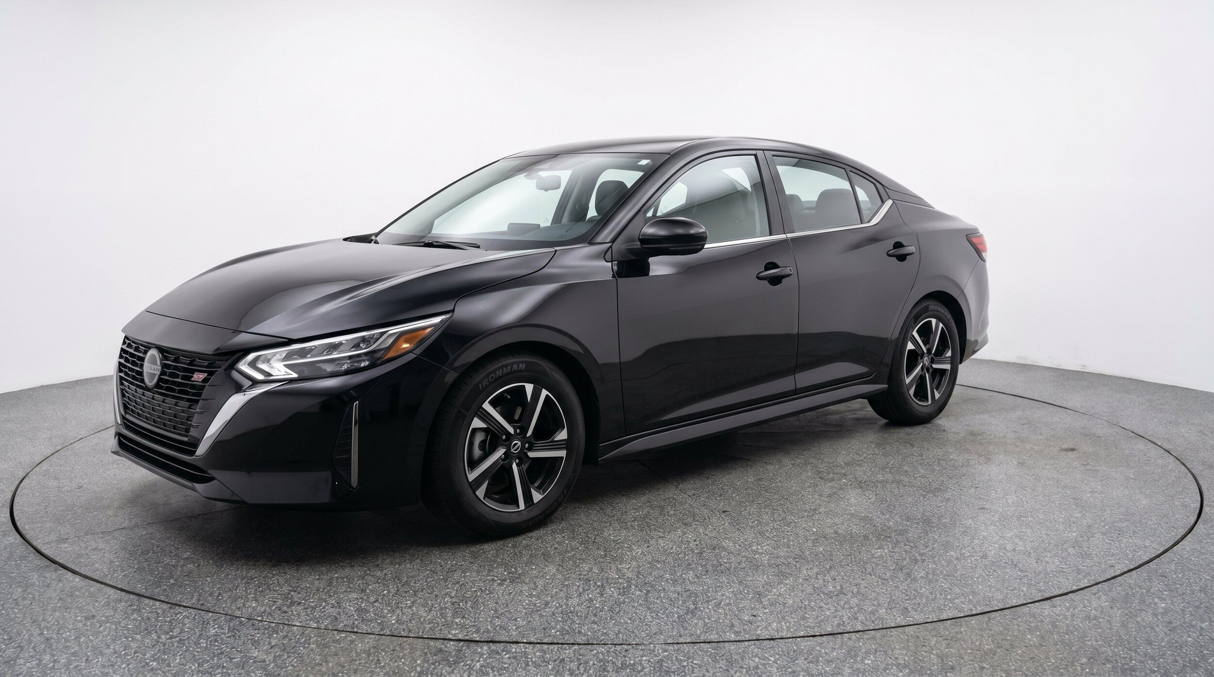 Thumbnail: 2025 Nissan Sentra - 3