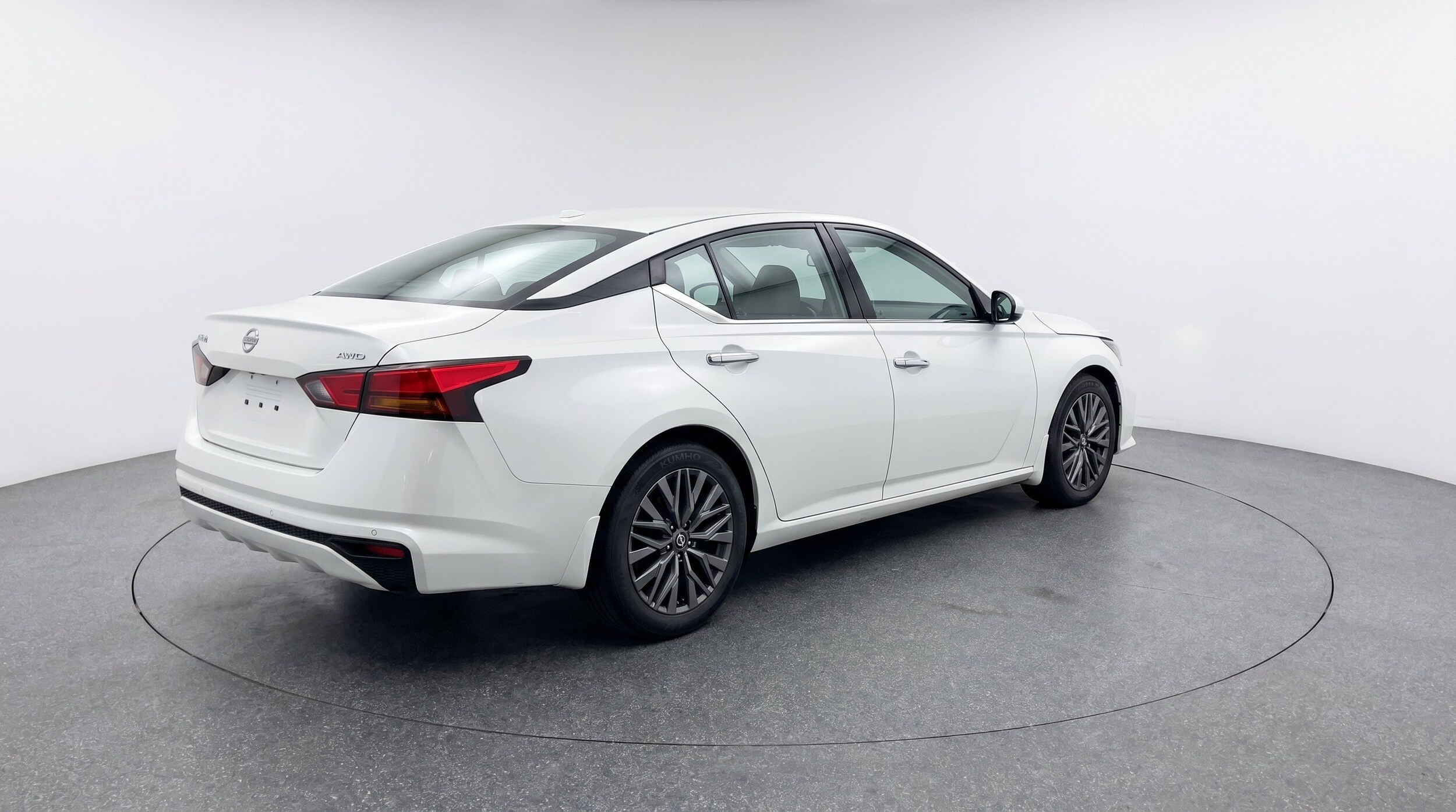Thumbnail: 2025 Nissan Altima - 9