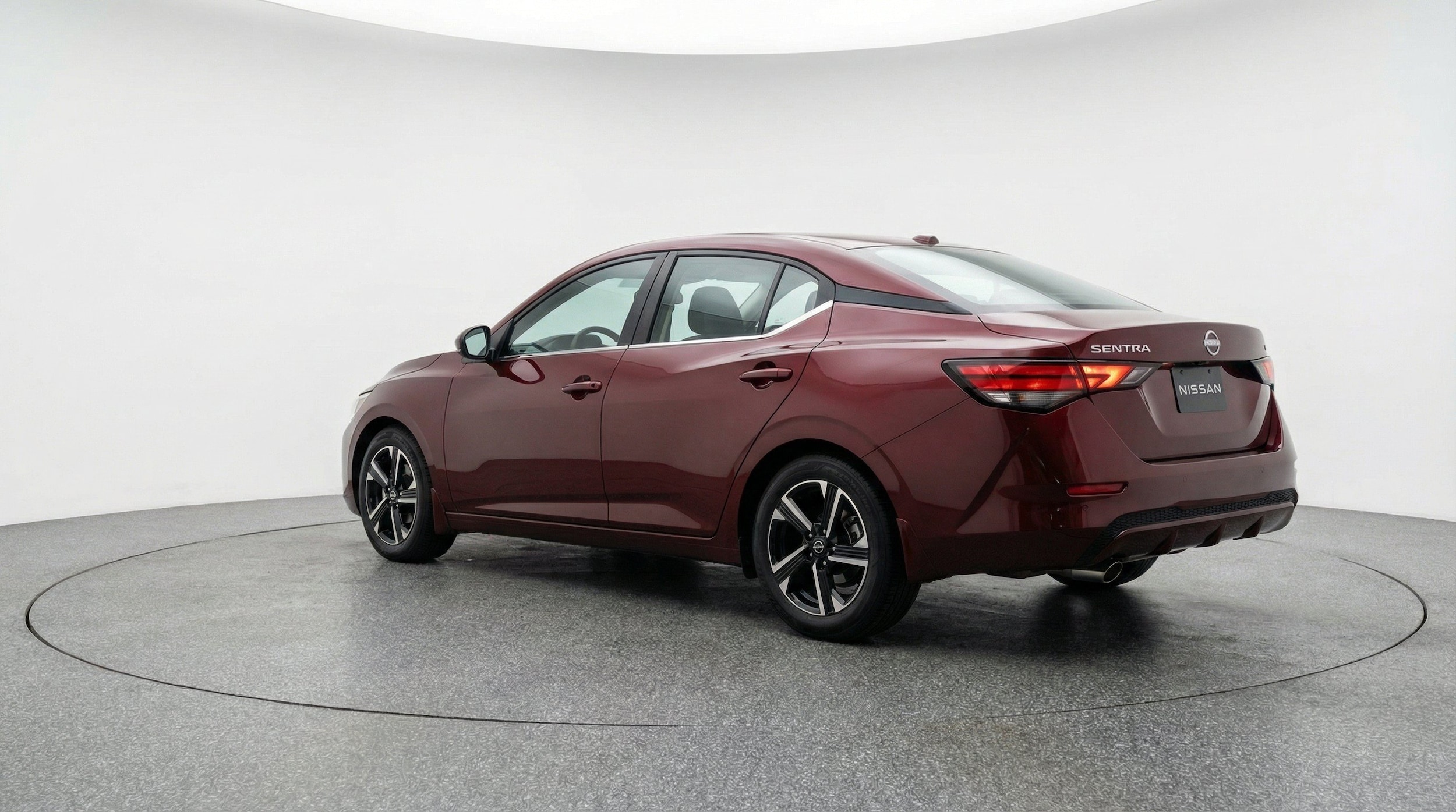 2025 Nissan Sentra SV - Photo 6