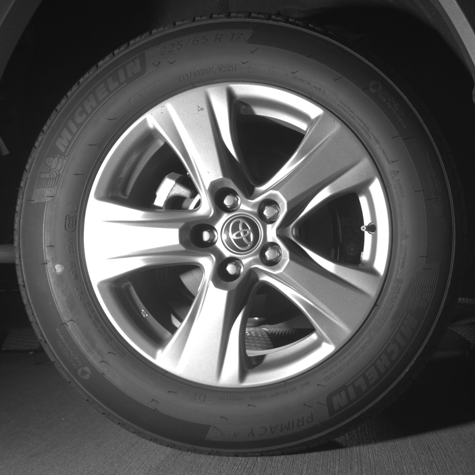 Thumbnail: 2025 Toyota RAV4 - 12