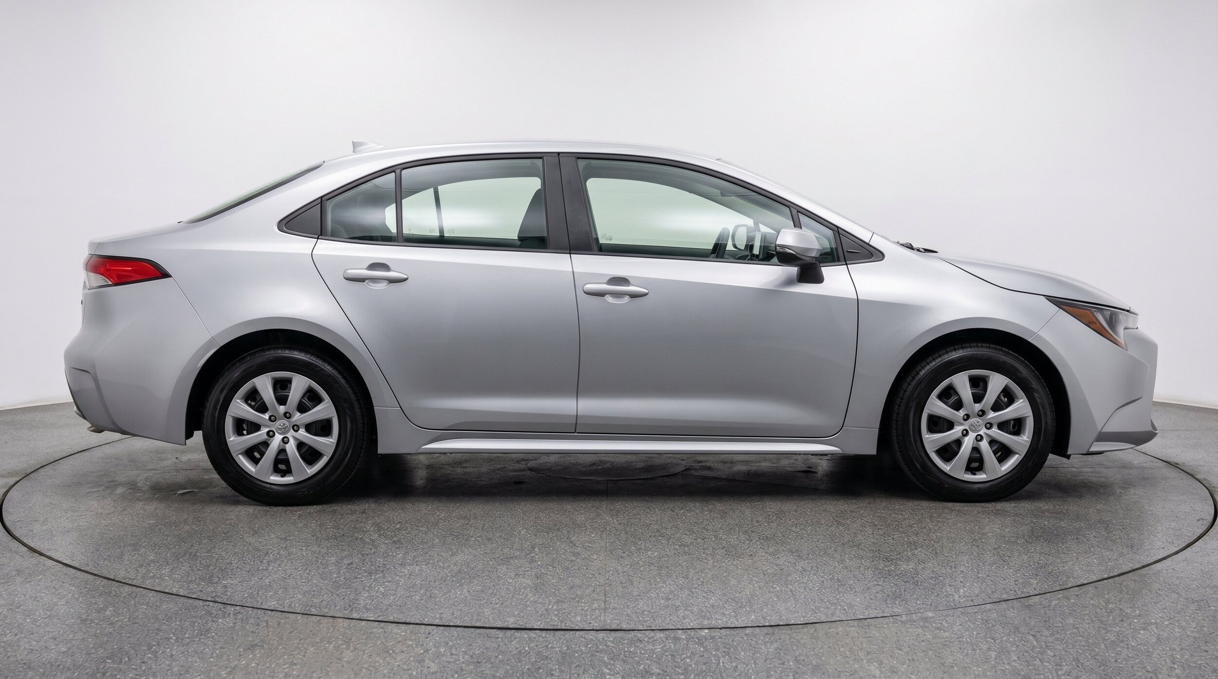 Thumbnail: 2025 Toyota Corolla - 11