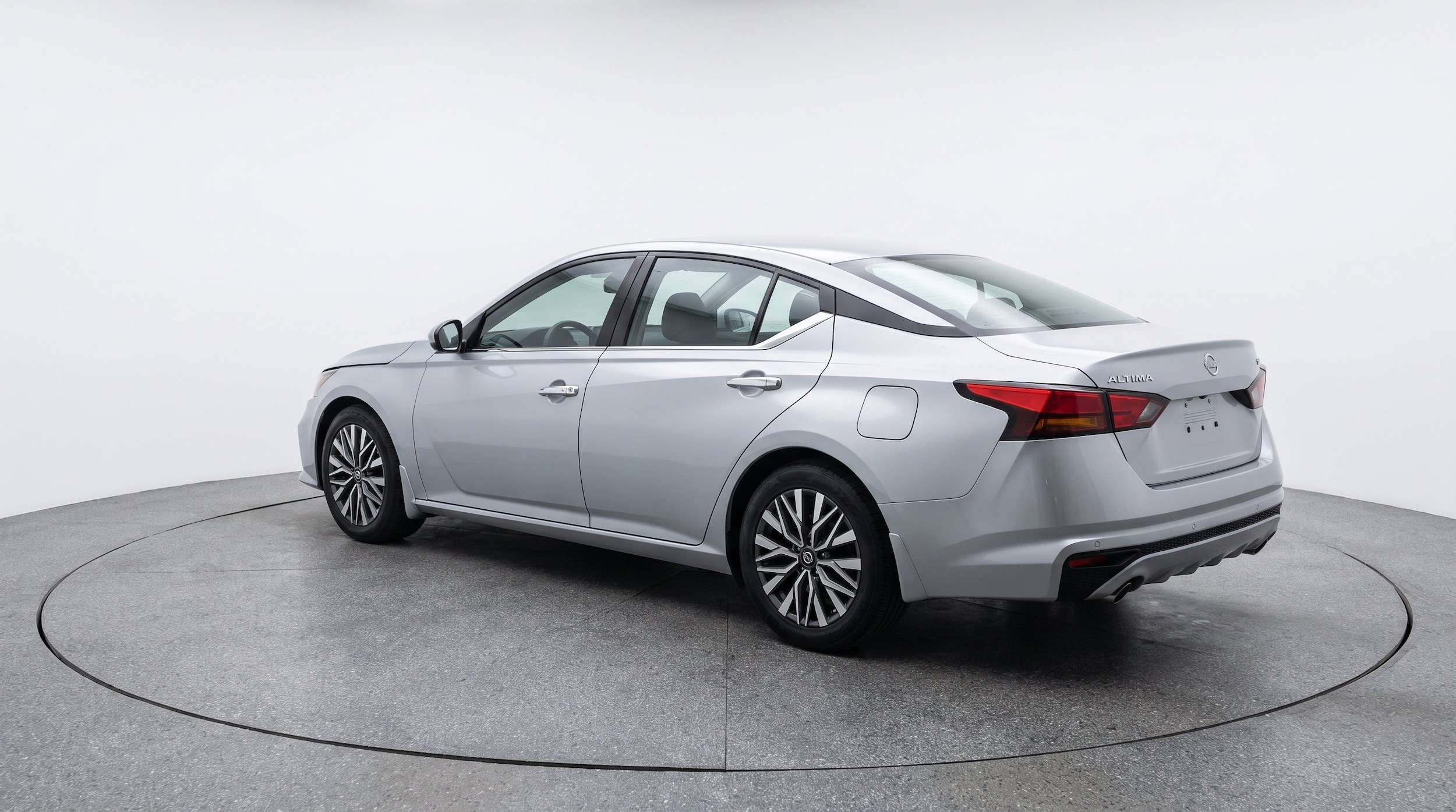 Thumbnail: 2025 Nissan Altima - 6