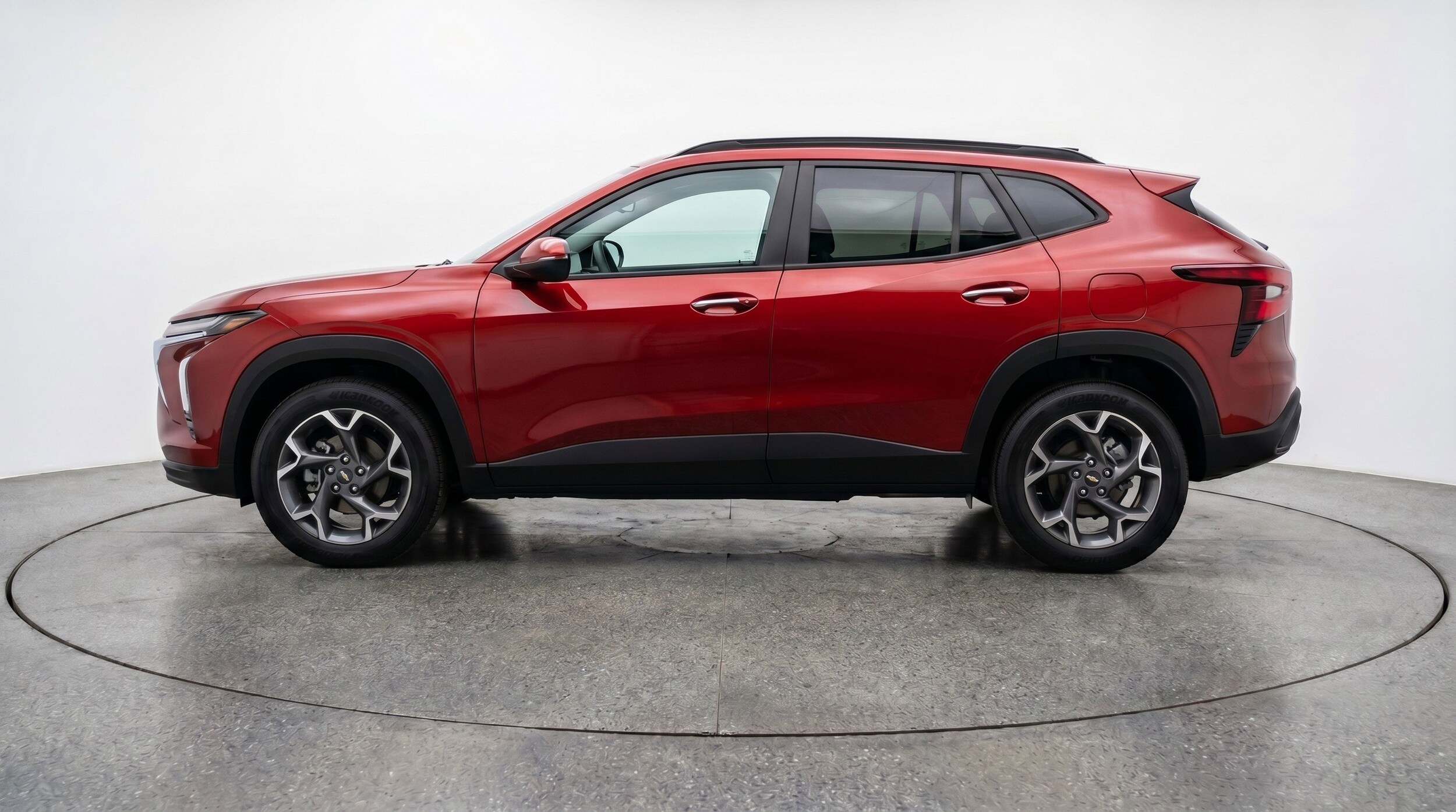 Thumbnail: 2025 Chevrolet Trax - 5