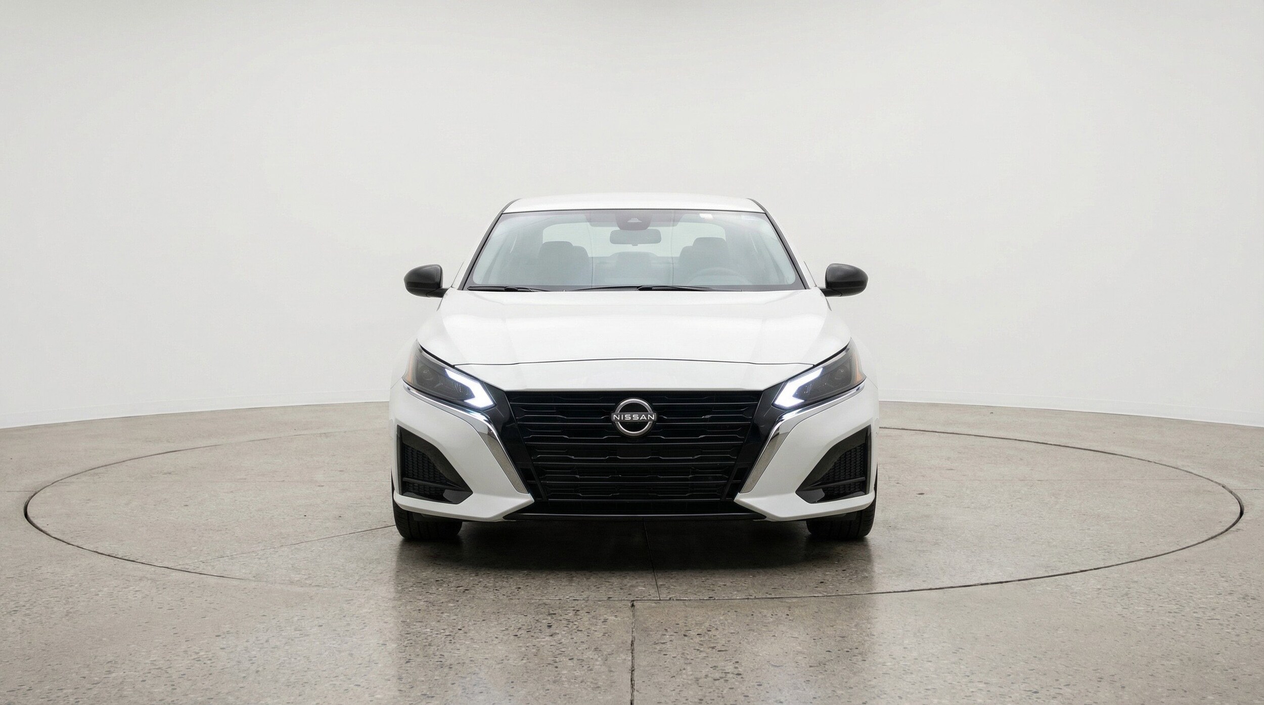 Thumbnail: 2025 Nissan Altima - 2