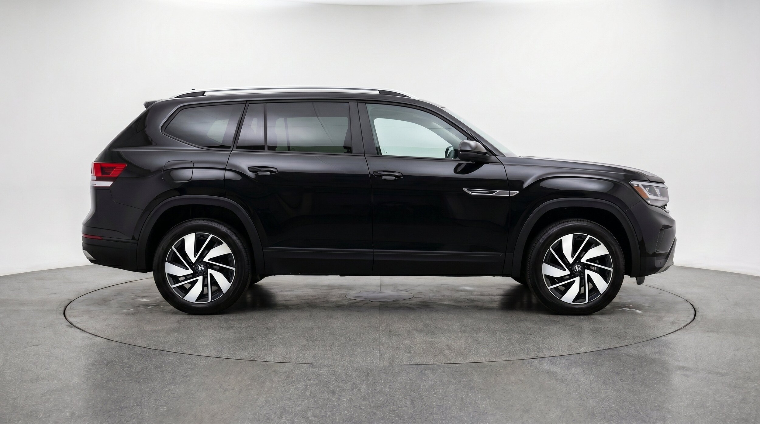 Thumbnail: 2026 Volkswagen Atlas - 11