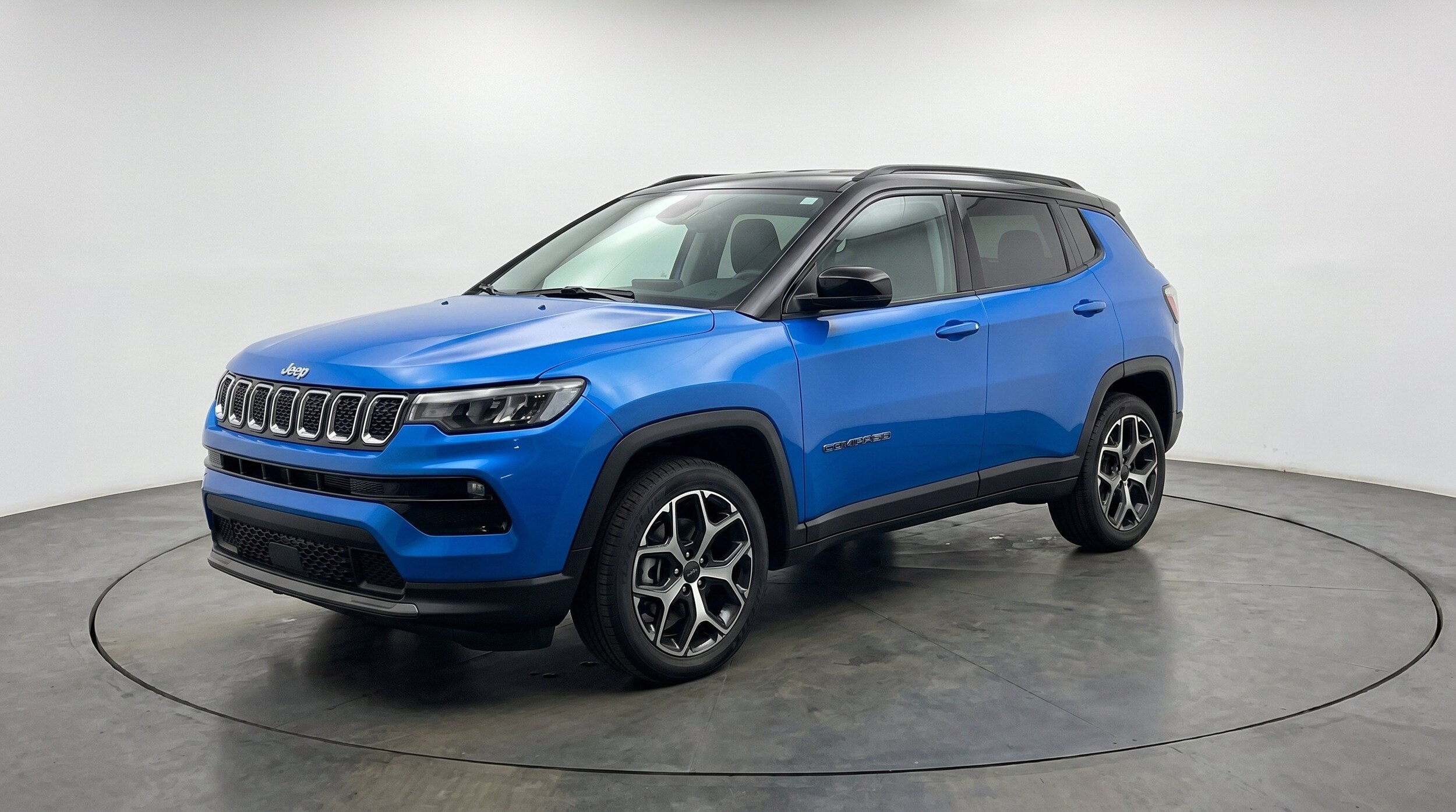 Thumbnail: 2025 Jeep Compass - 3