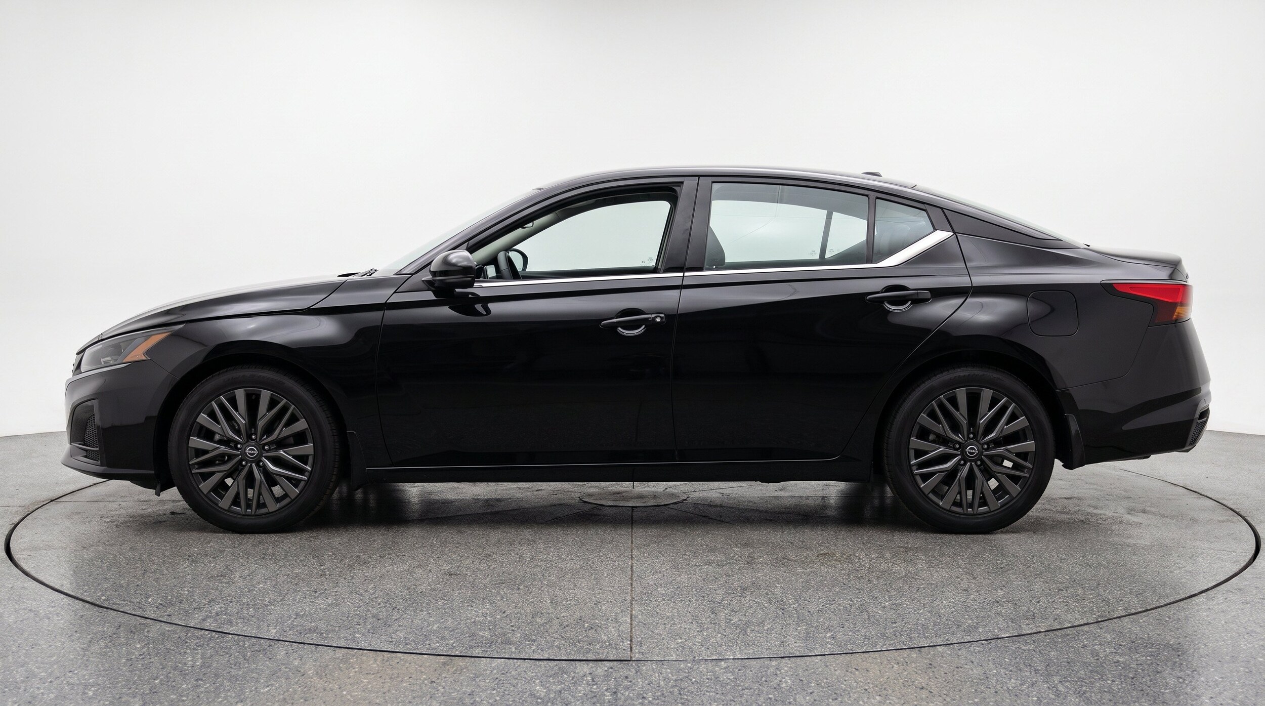 Thumbnail: 2026 Nissan Altima - 5