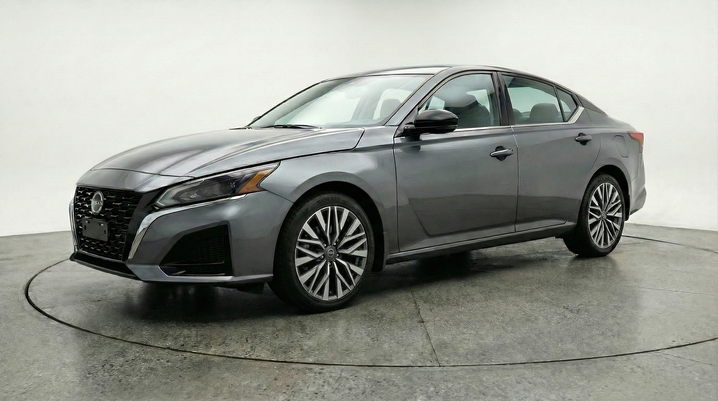 Thumbnail: 2025 Nissan Altima - 3