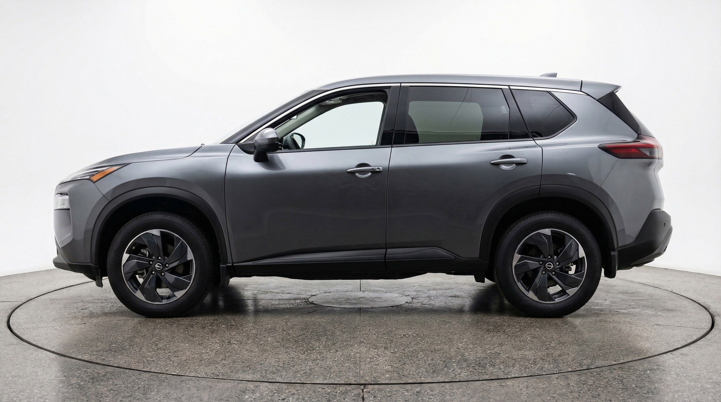Thumbnail: 2025 Nissan Rogue - 5