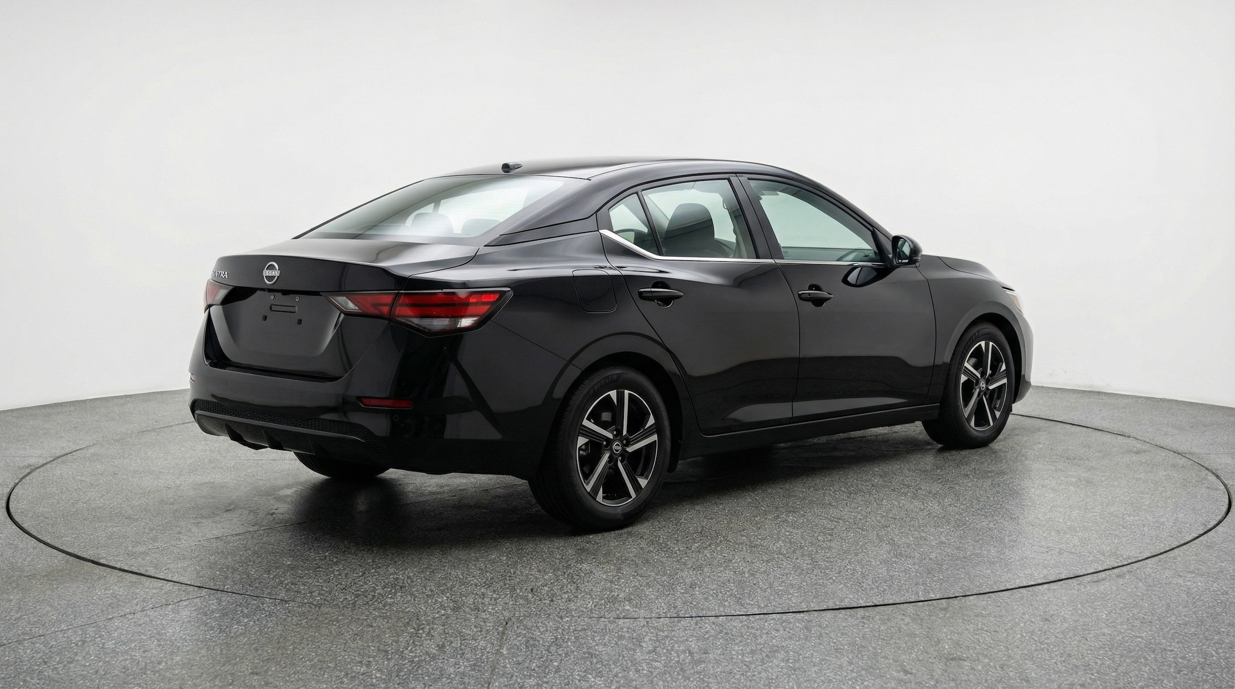 Thumbnail: 2025 Nissan Sentra - 9