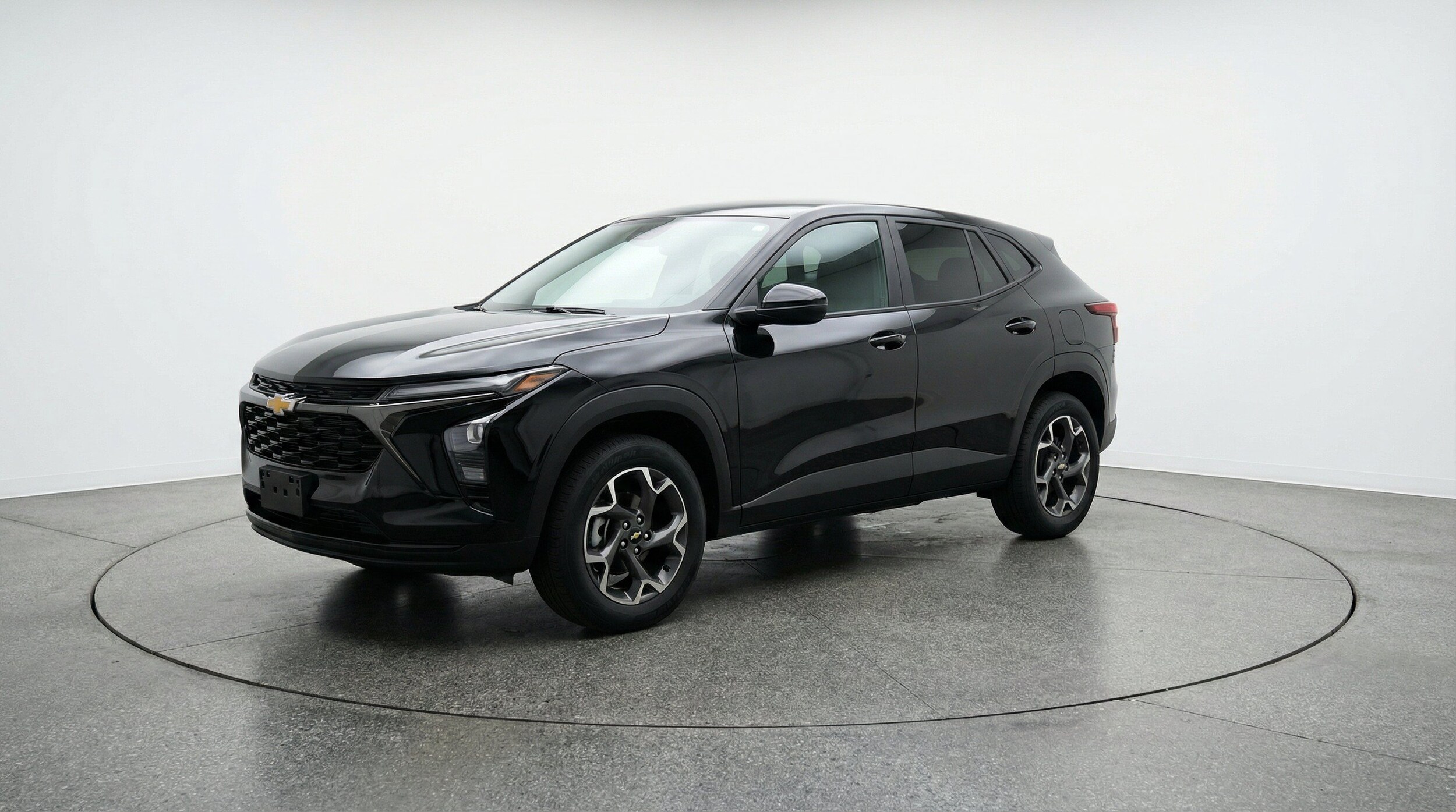 Thumbnail: 2025 Chevrolet Trax - 3