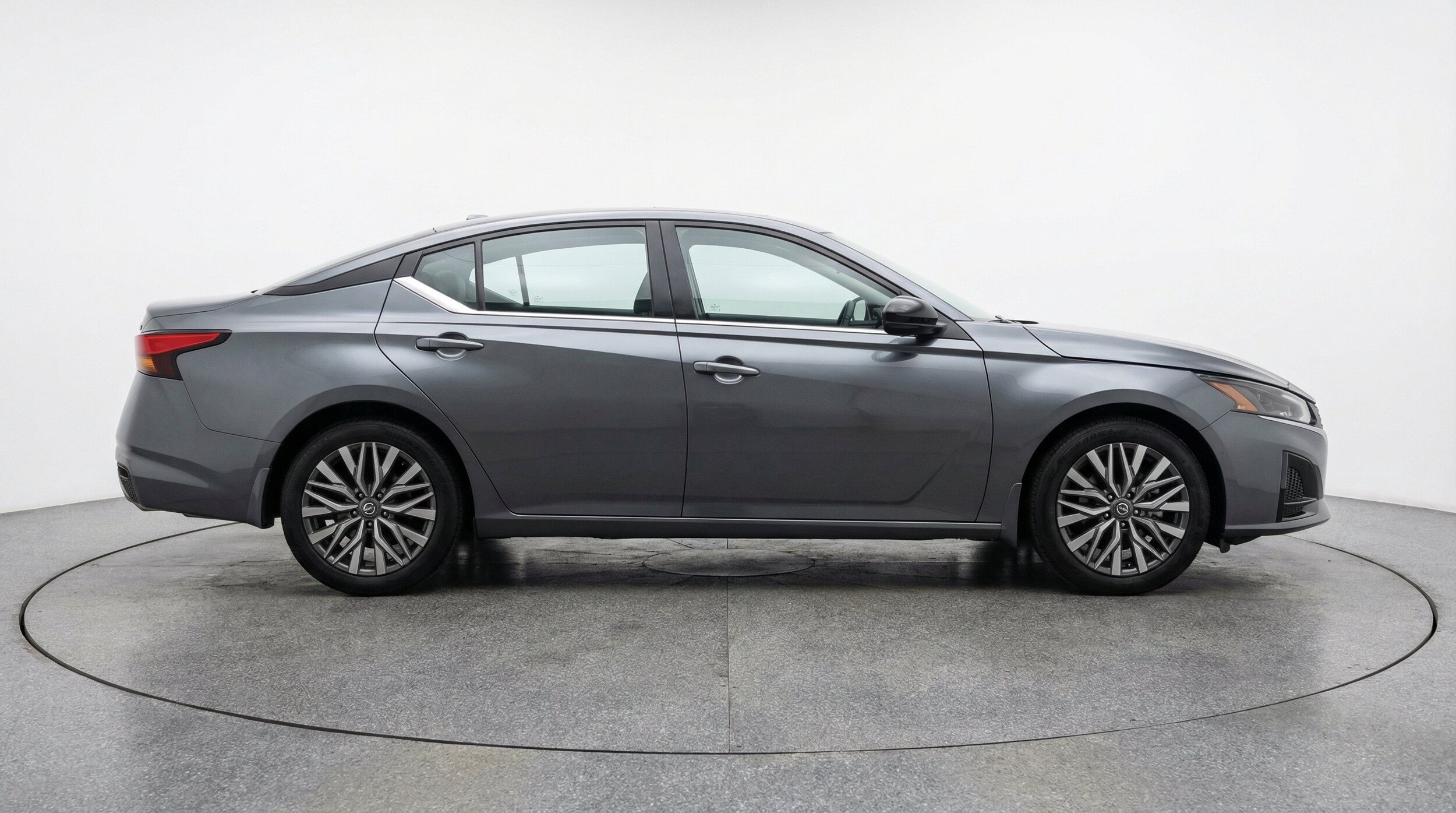 Thumbnail: 2025 Nissan Altima - 11