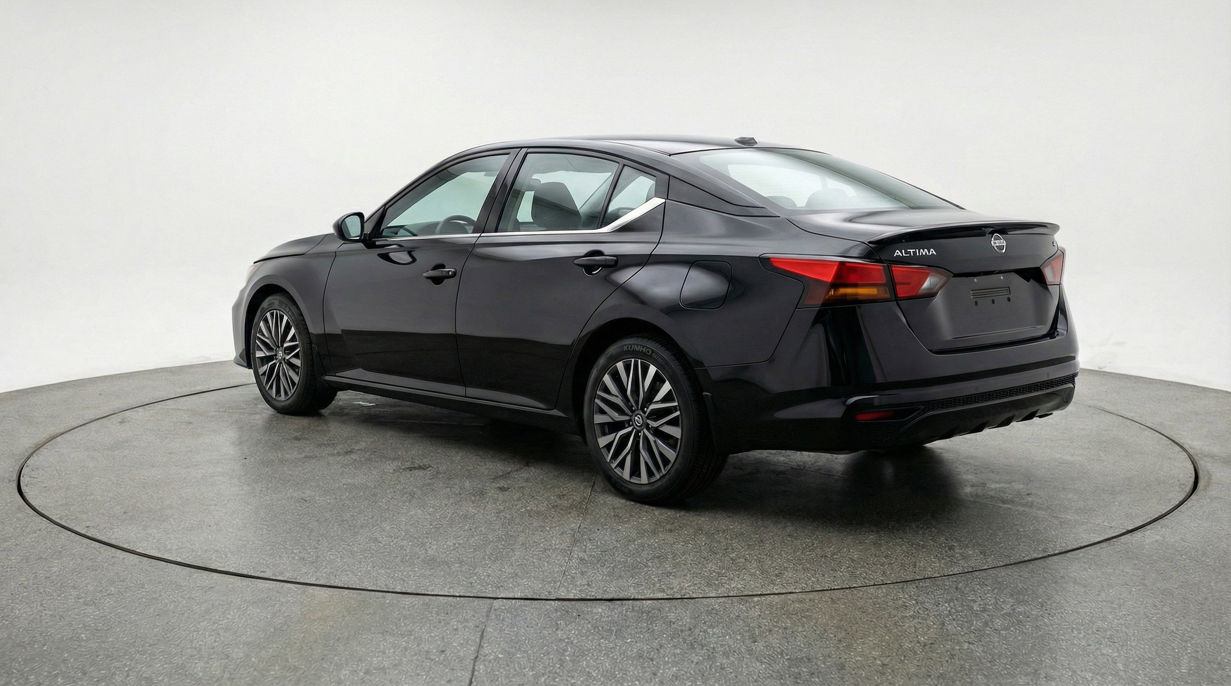 Thumbnail: 2025 Nissan Altima - 6