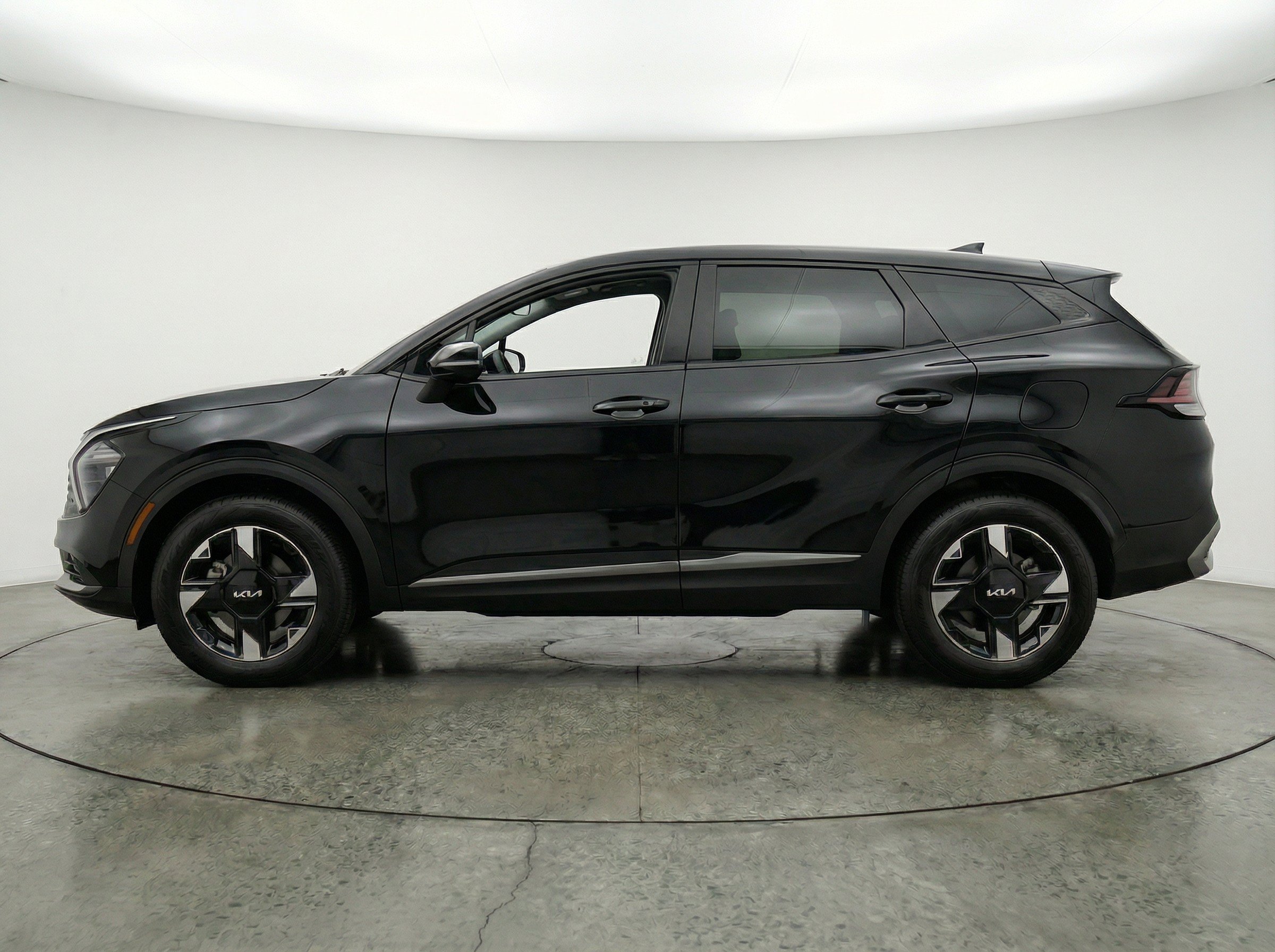 Thumbnail: 2026 Kia Sportage - 5