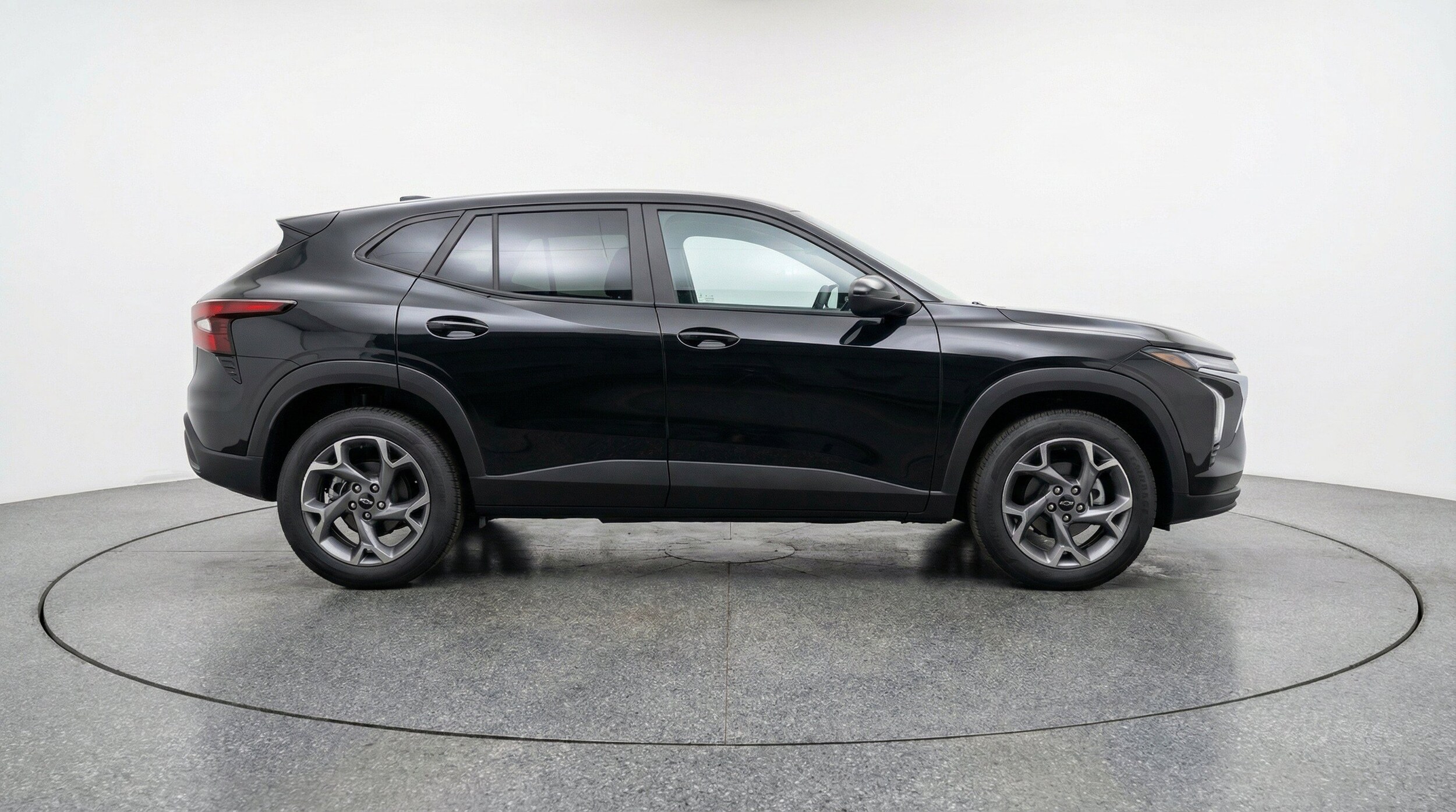 Thumbnail: 2025 Chevrolet Trax - 11