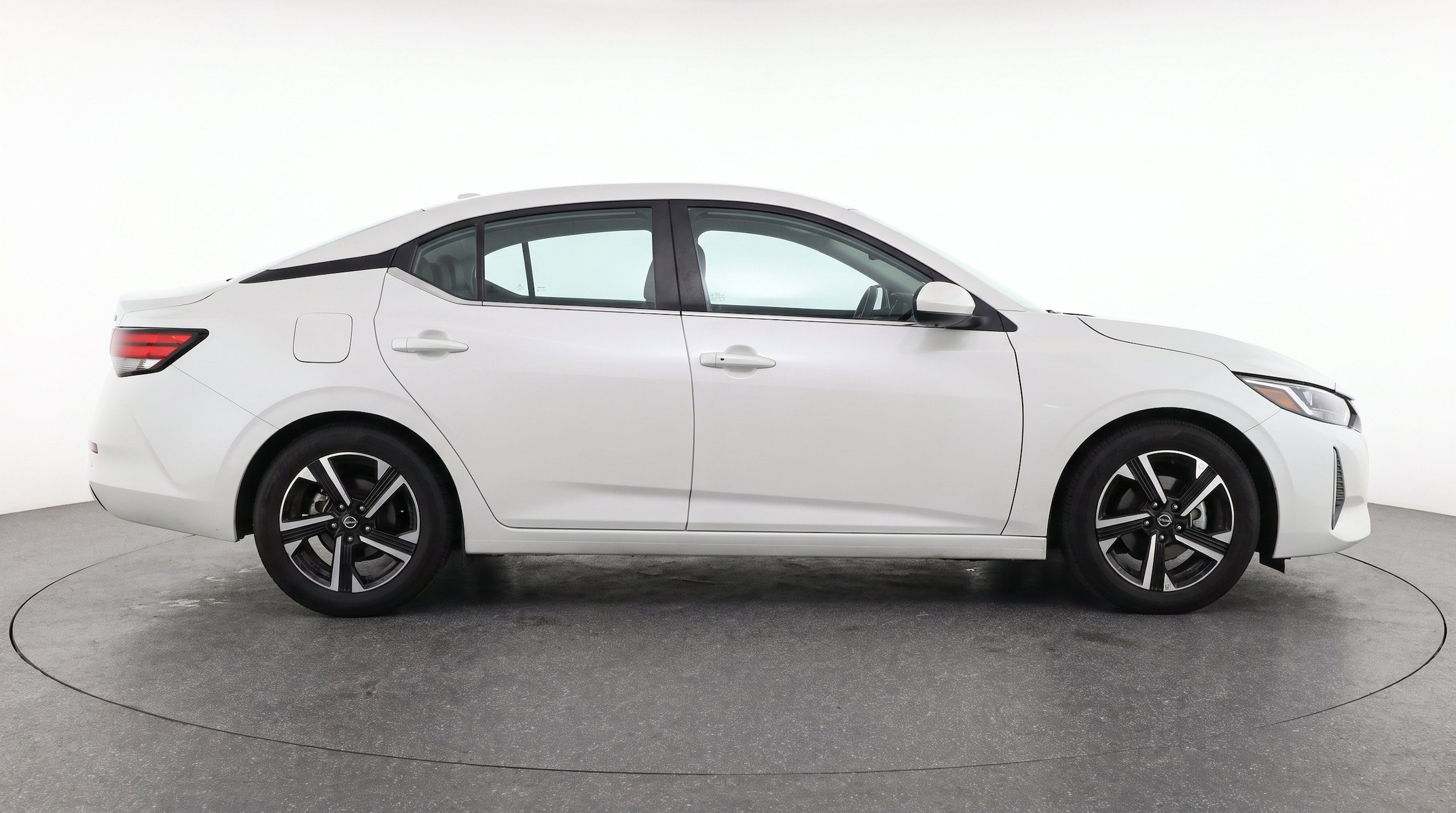 Thumbnail: 2025 Nissan Sentra - 11