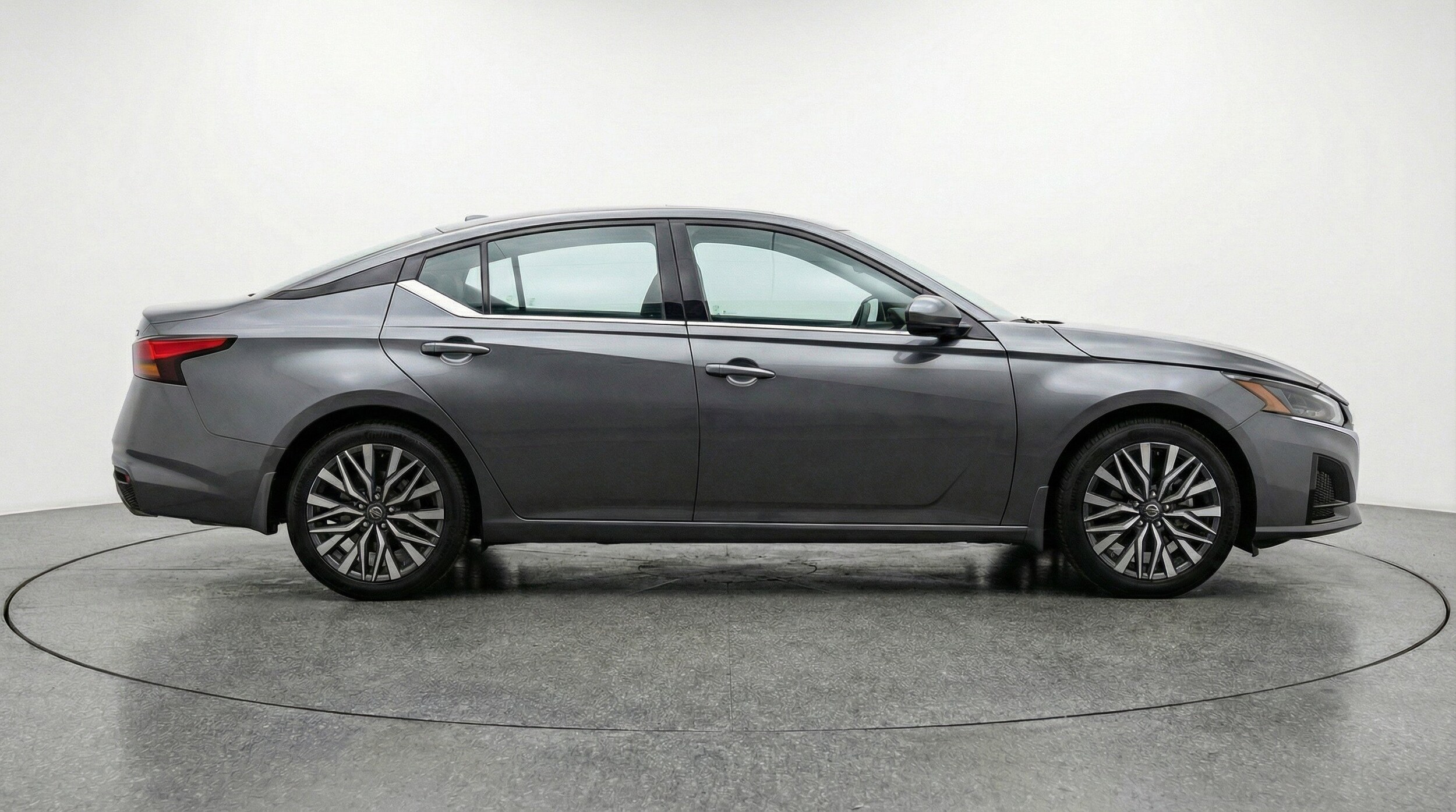 Thumbnail: 2025 Nissan Altima - 11