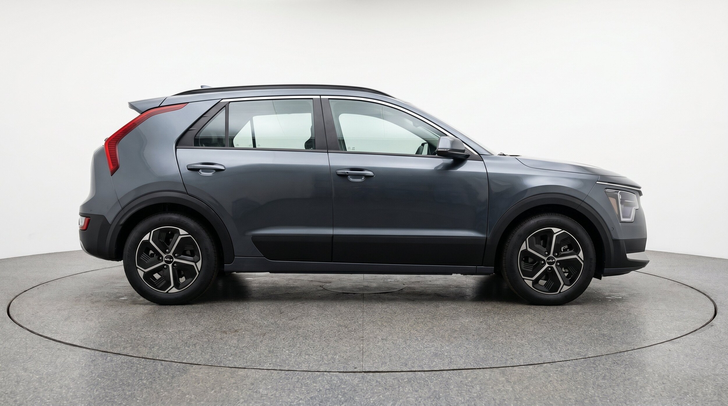 Thumbnail: 2026 Kia Niro - 11