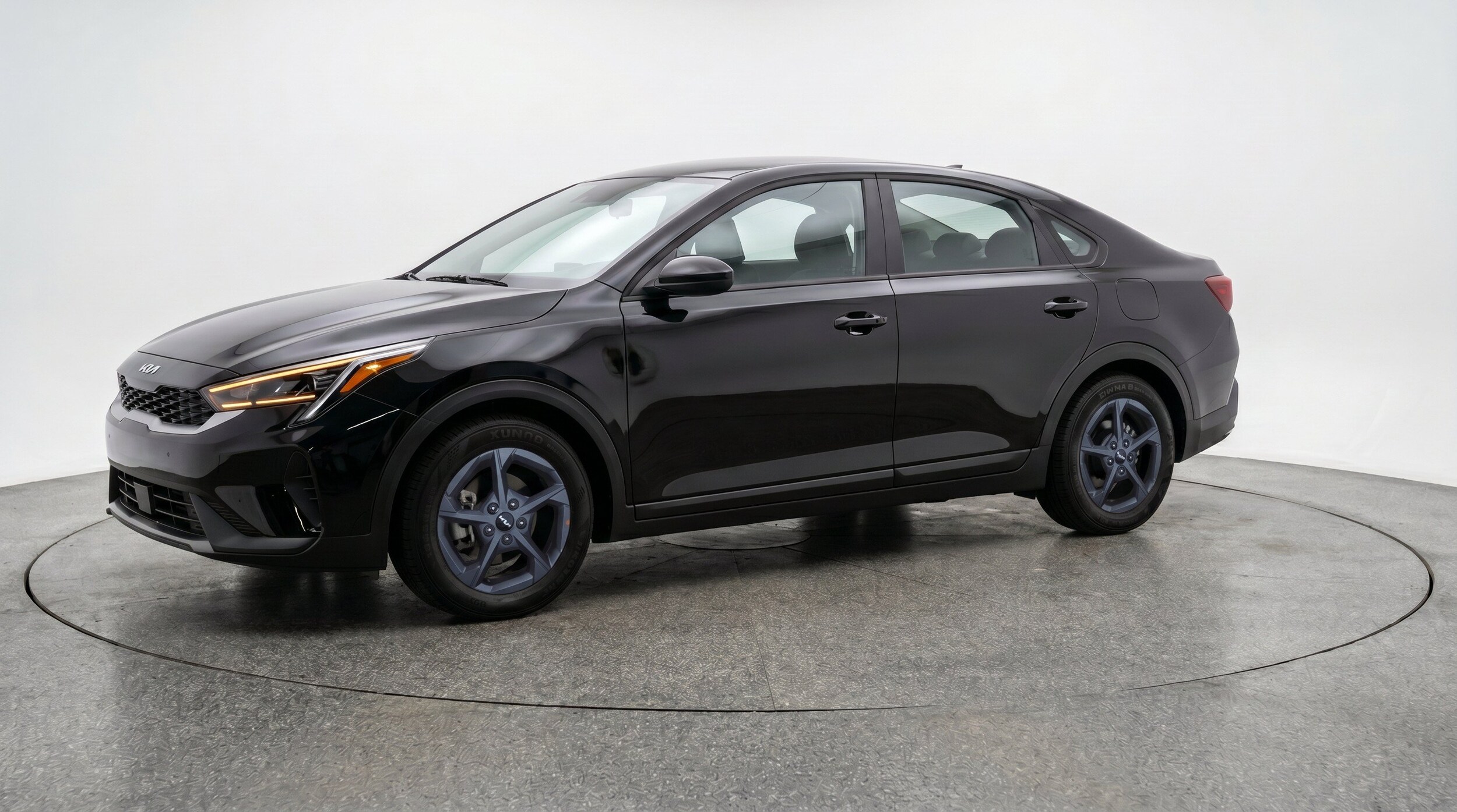 Thumbnail: 2026 Kia K4 - 3