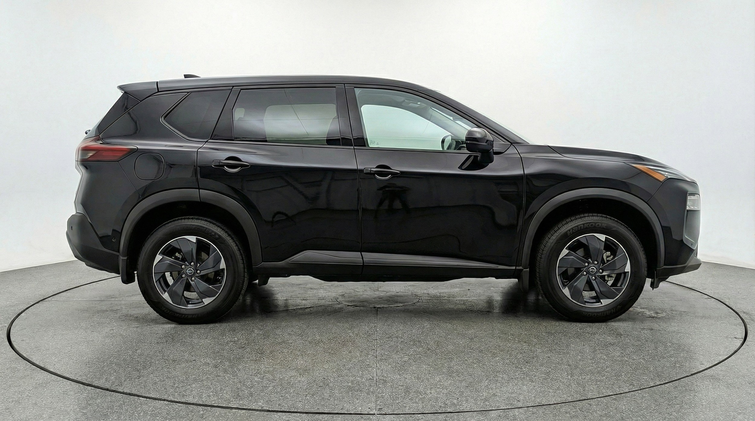 Thumbnail: 2025 Nissan Rogue - 11