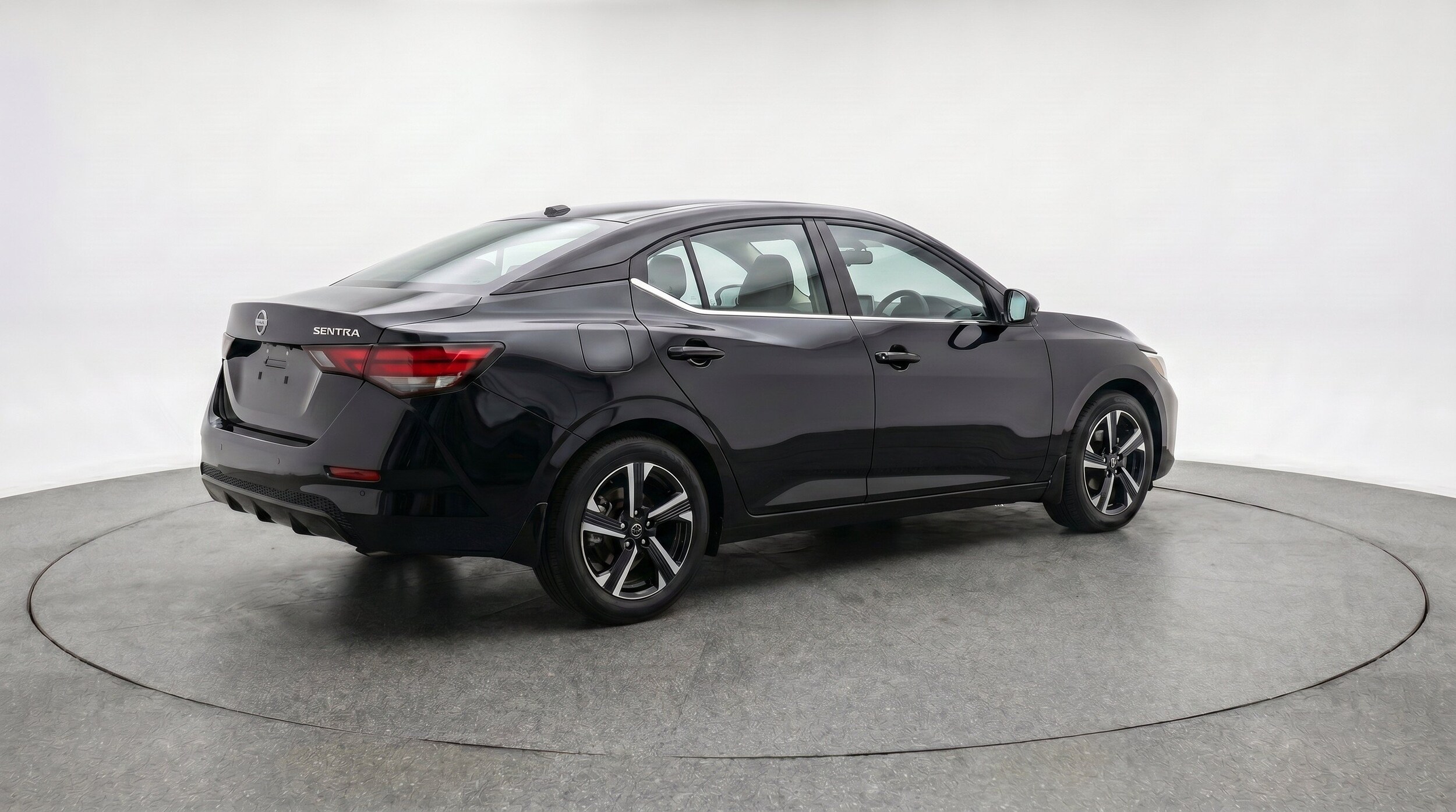 Thumbnail: 2025 Nissan Sentra - 9