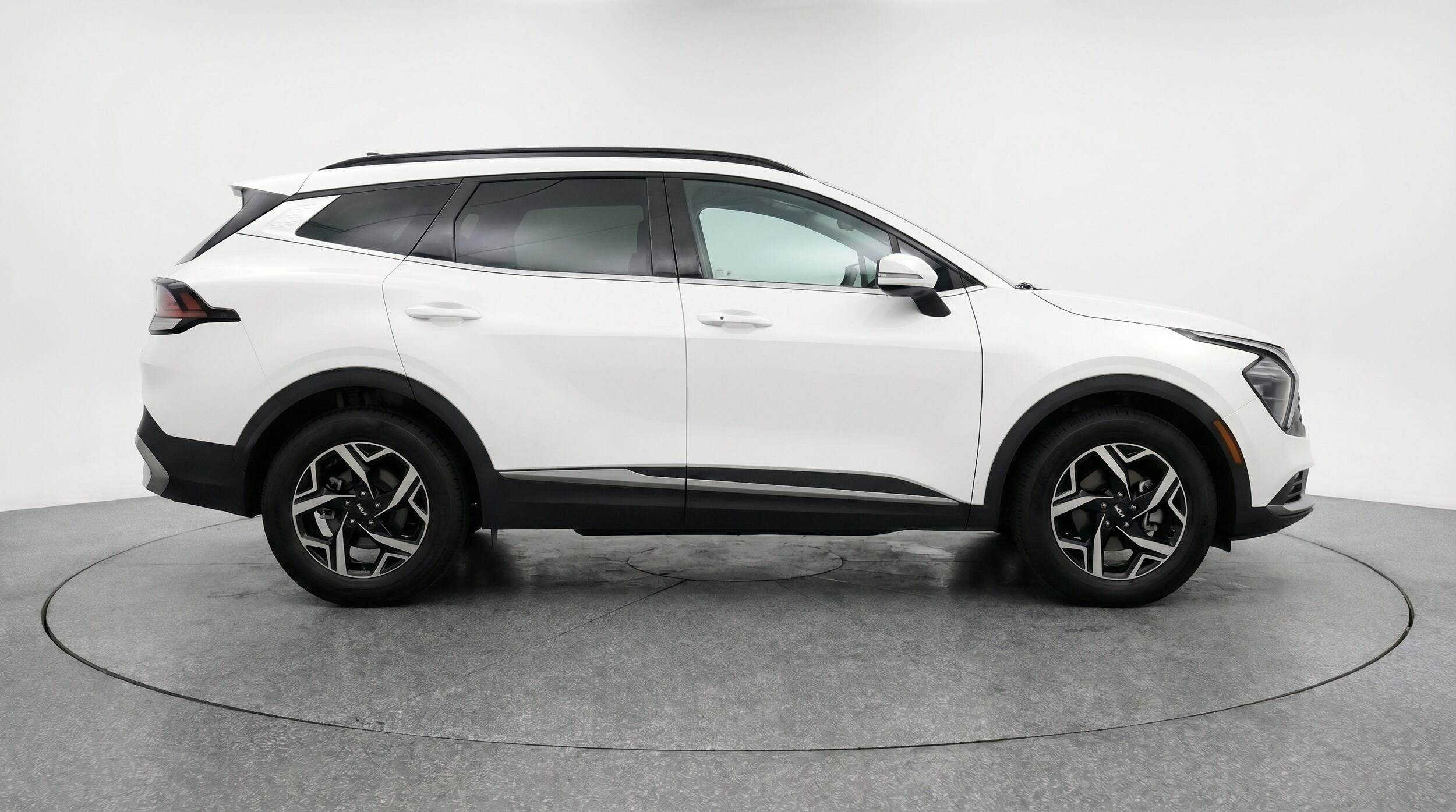 Thumbnail: 2025 Kia Sportage - 11