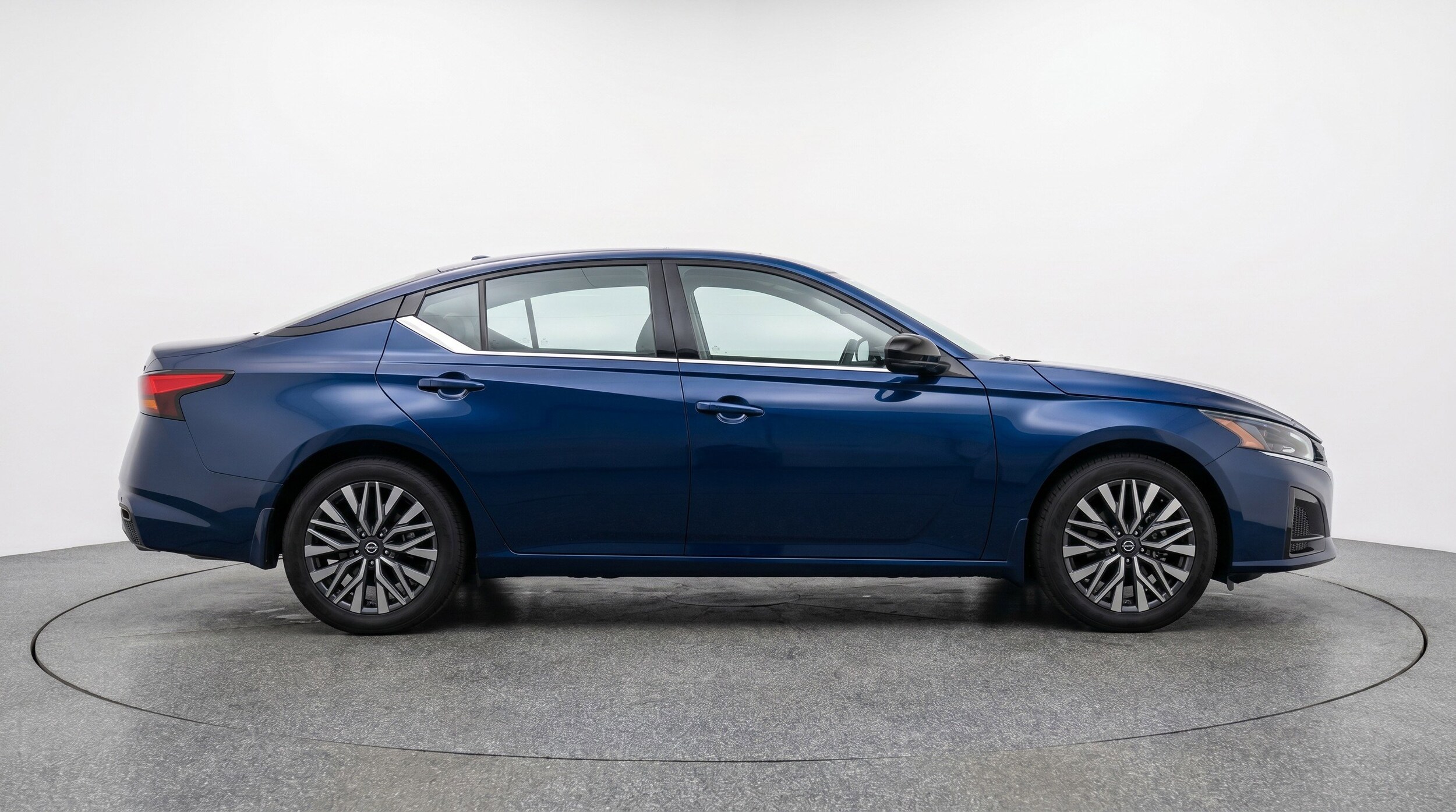 Thumbnail: 2025 Nissan Altima - 11