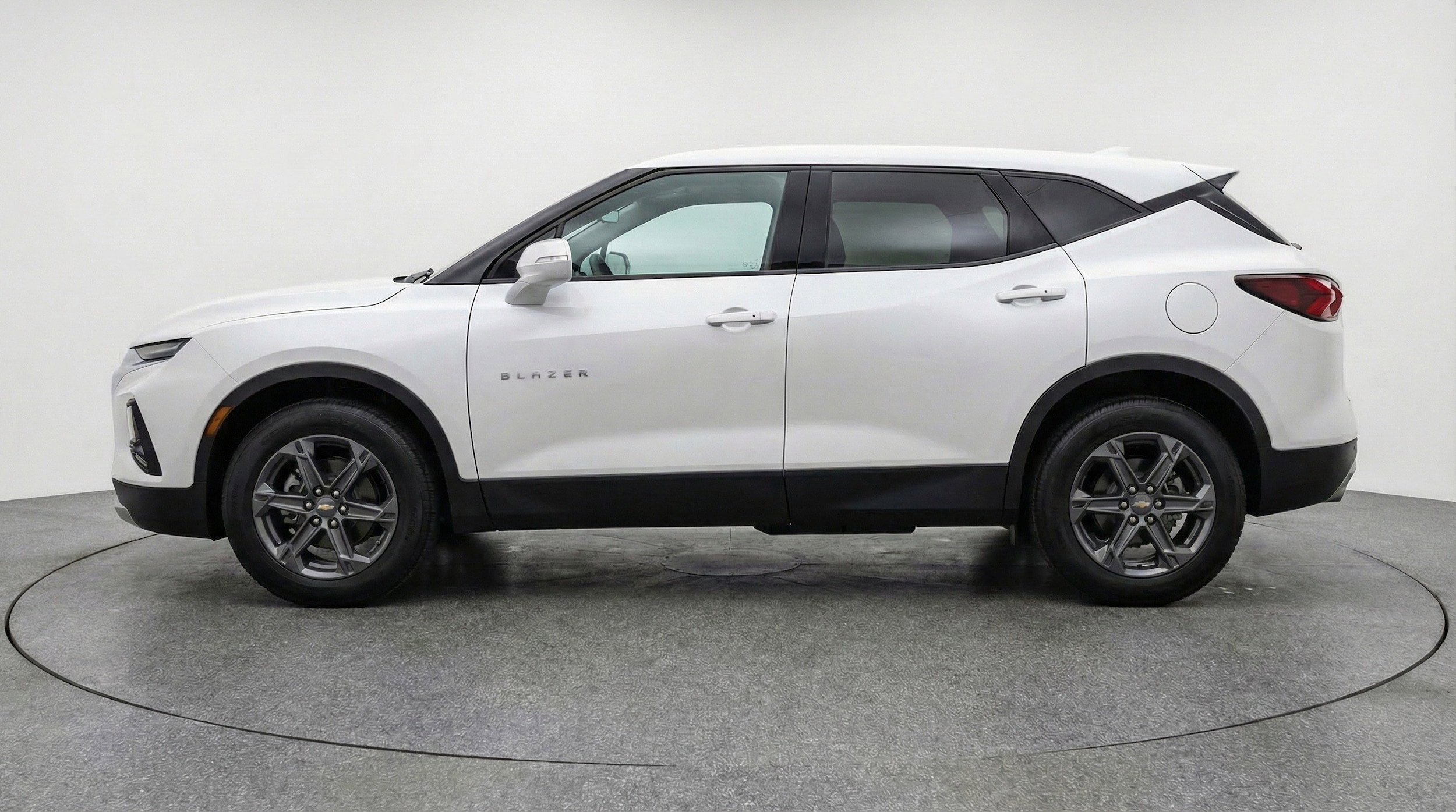 Thumbnail: 2025 Chevrolet Blazer - 5