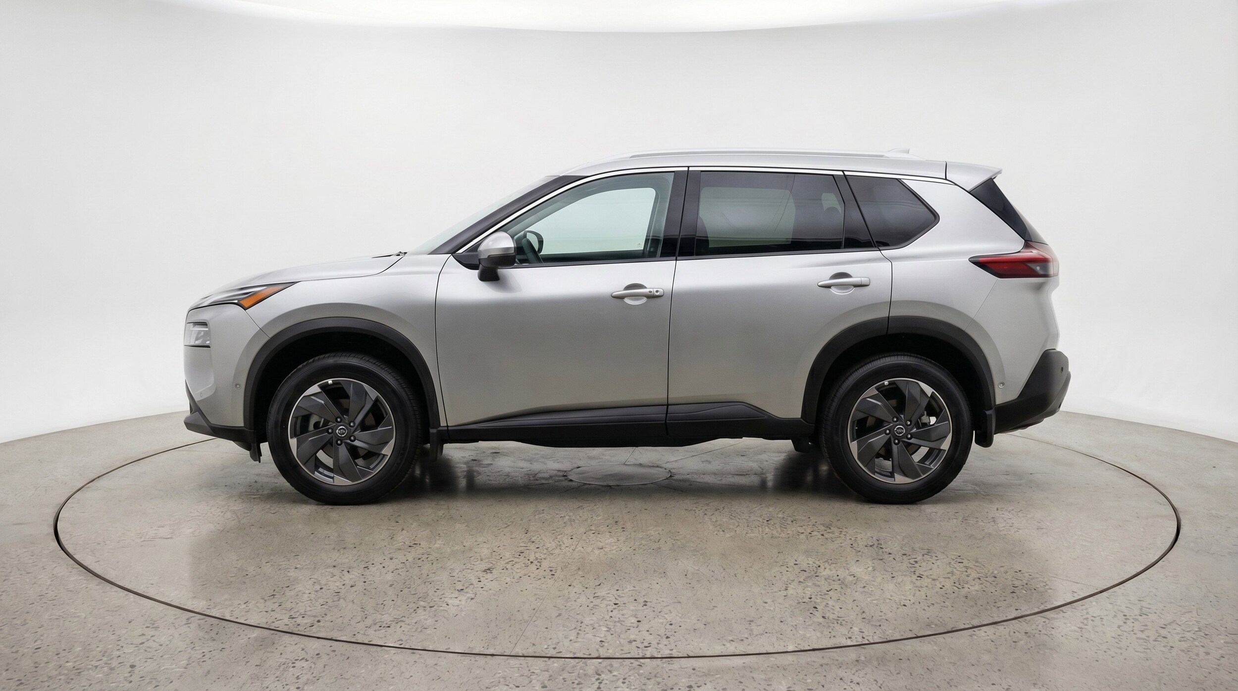 Thumbnail: 2025 Nissan Rogue - 5