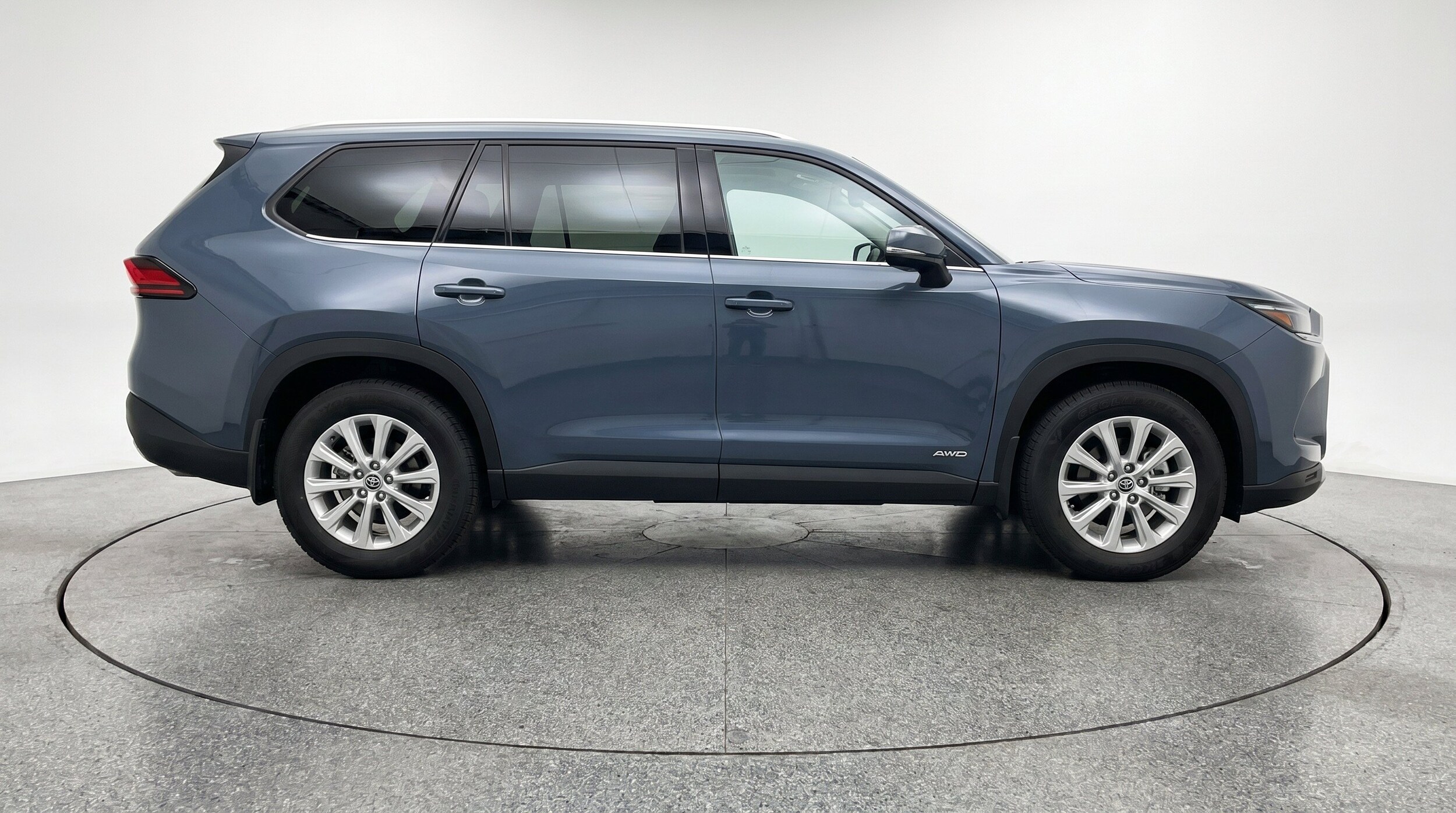 Thumbnail: 2025 Toyota Grand Highlander - 11