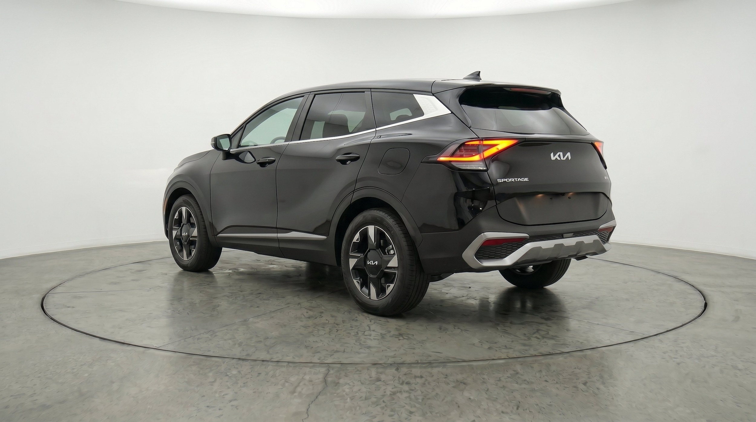 Thumbnail: 2026 Kia Sportage - 6