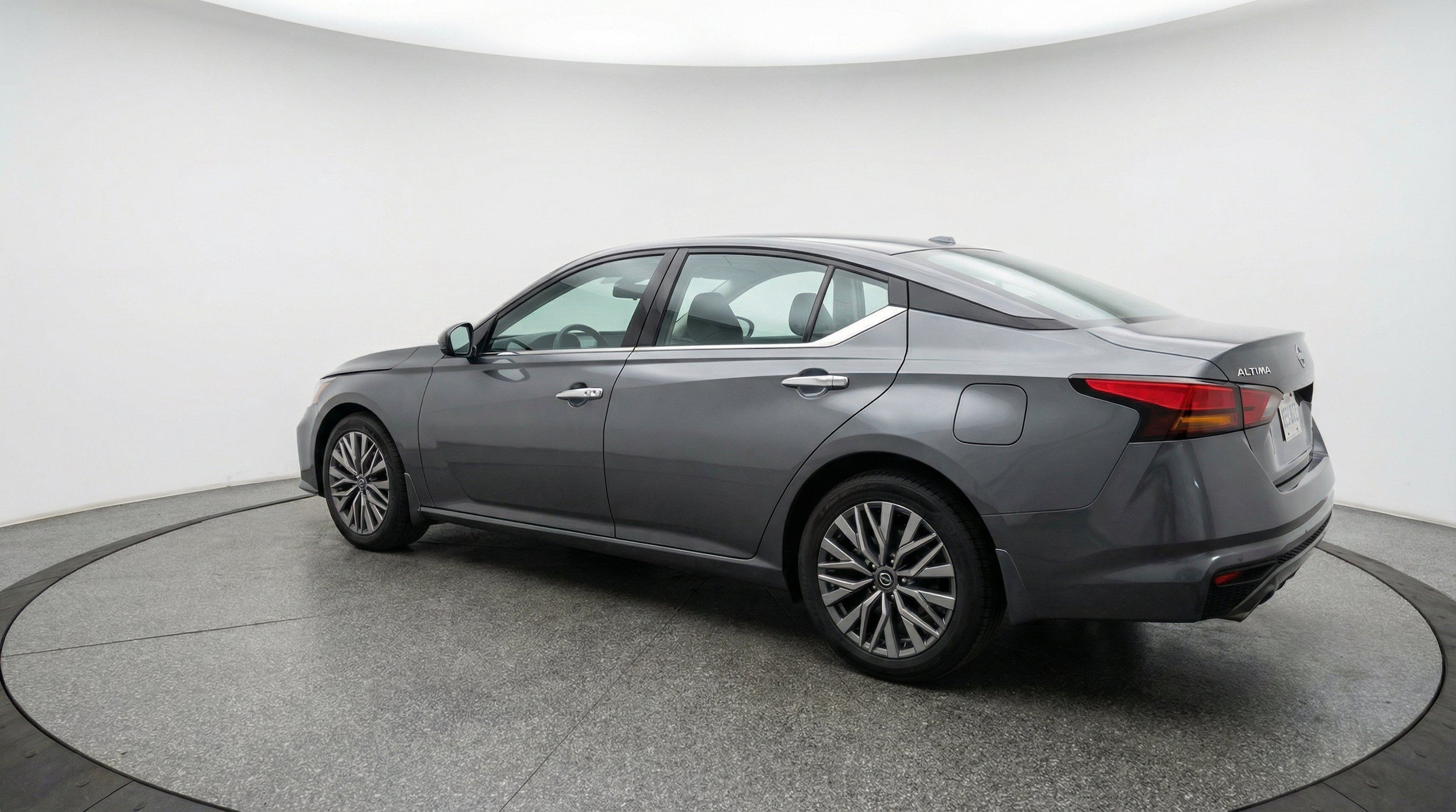 Thumbnail: 2025 Nissan Altima - 6