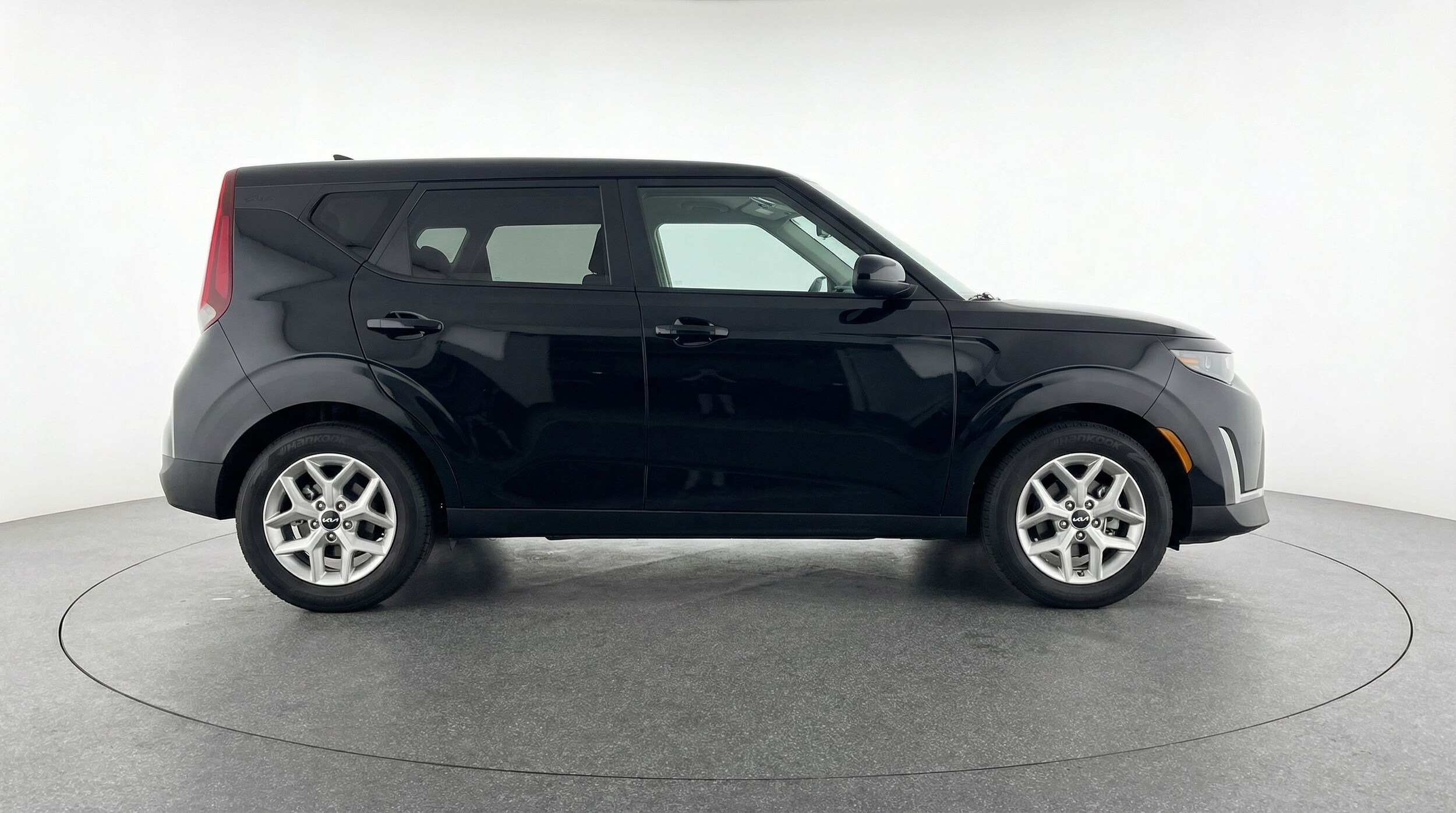 Thumbnail: 2025 Kia Soul - 8