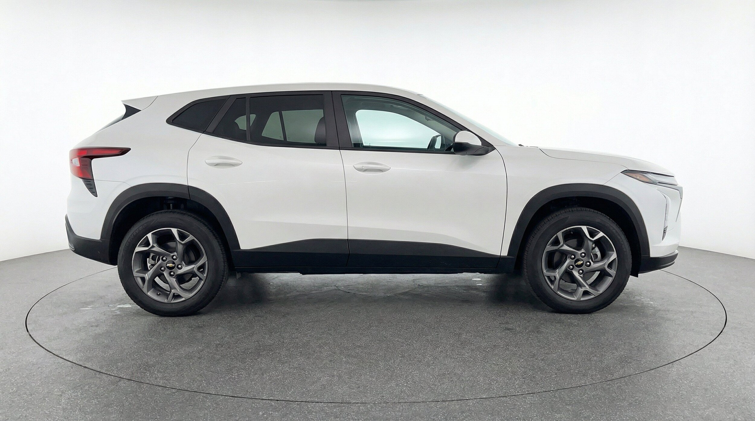 Thumbnail: 2025 Chevrolet Trax - 11