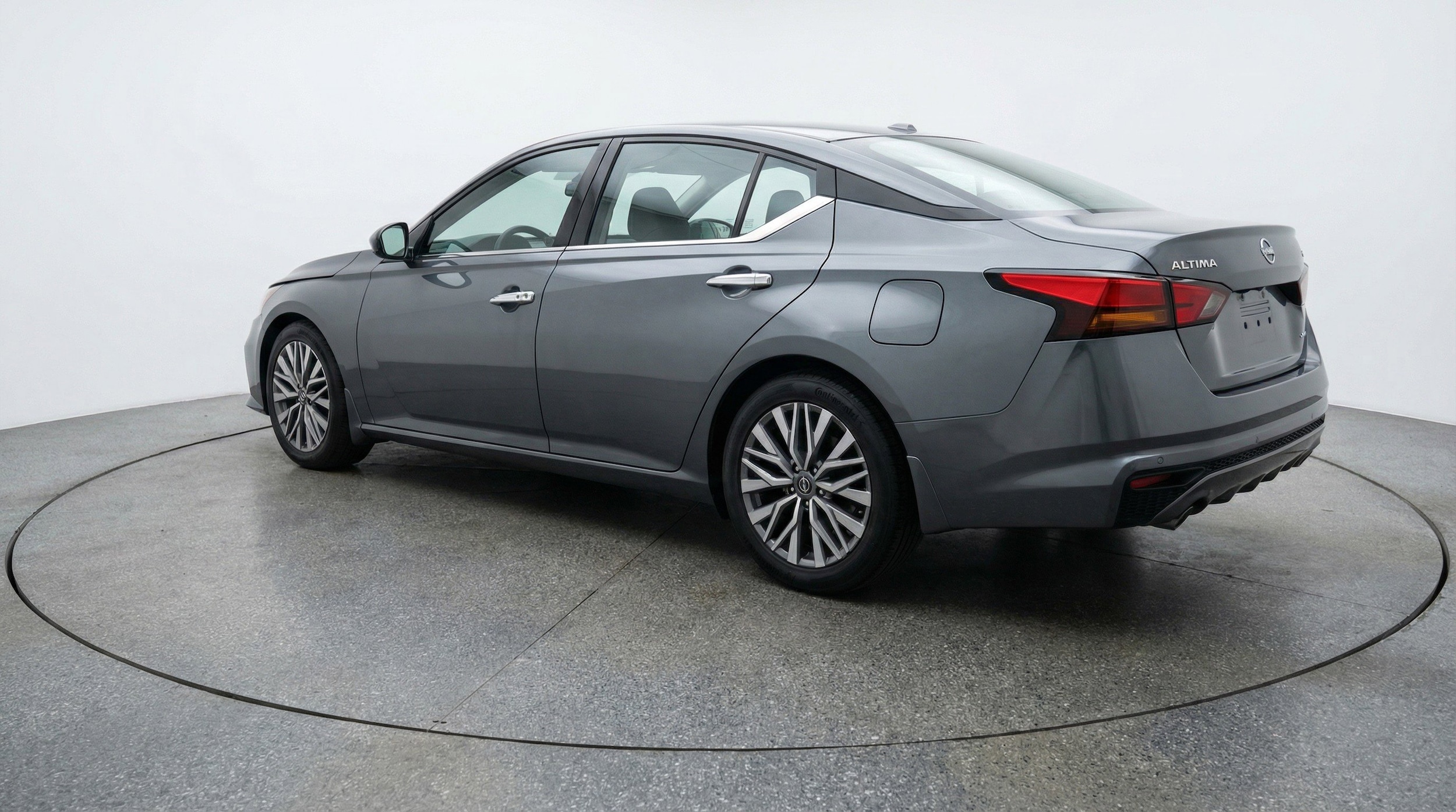 Thumbnail: 2025 Nissan Altima - 6