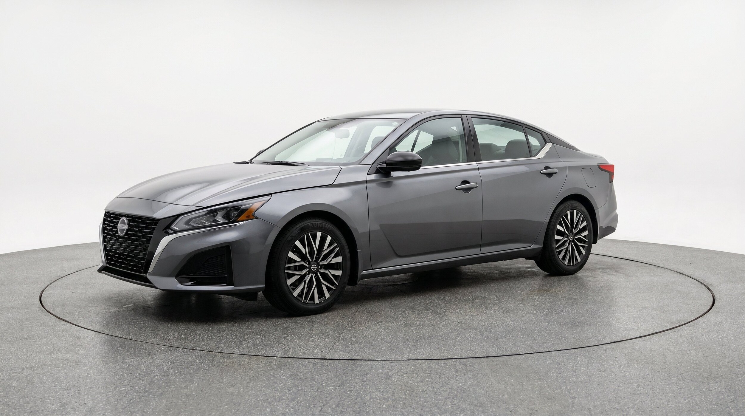 Thumbnail: 2025 Nissan Altima - 3