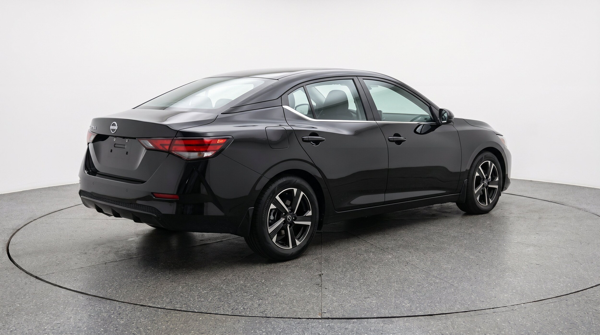 Thumbnail: 2025 Nissan Sentra - 9