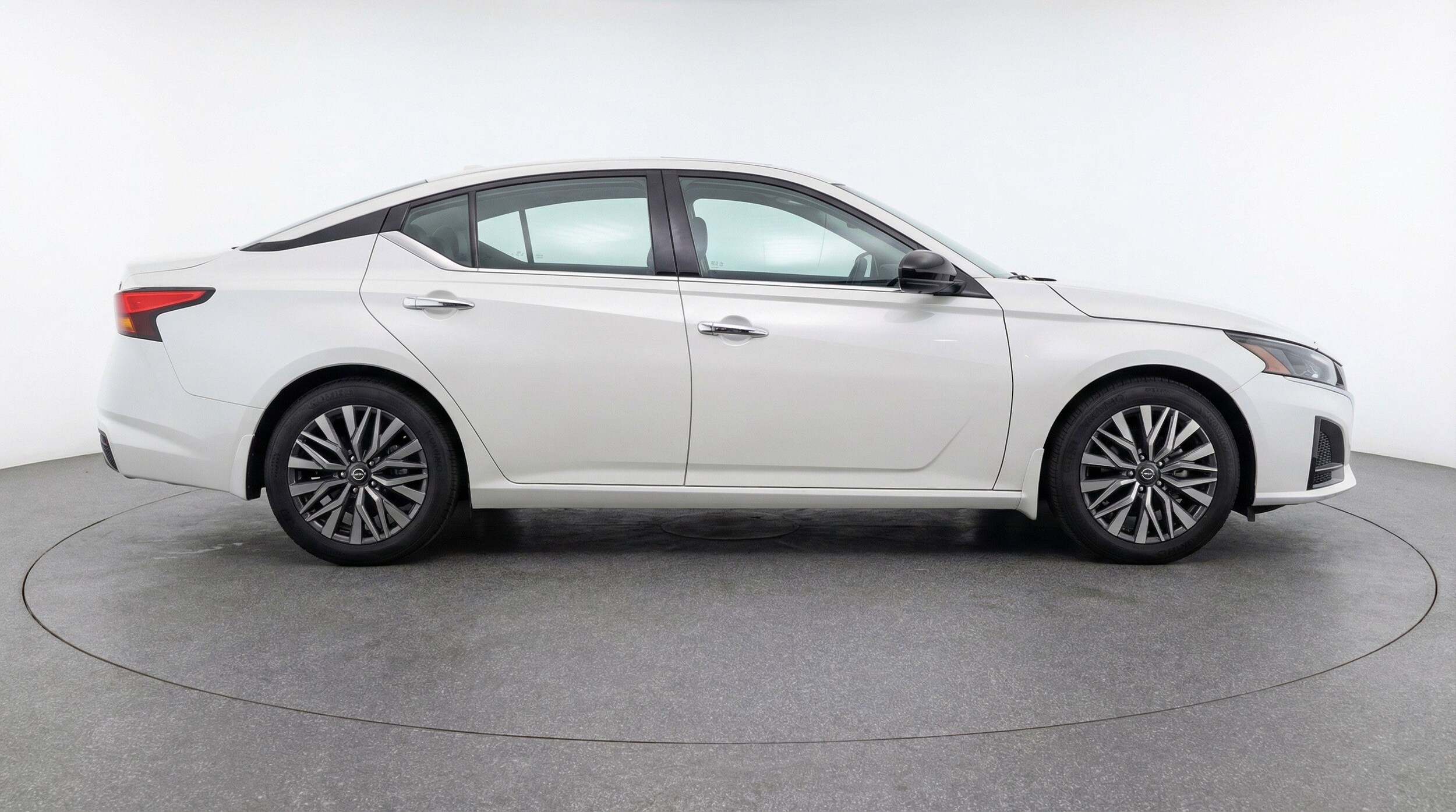 Thumbnail: 2025 Nissan Altima - 11