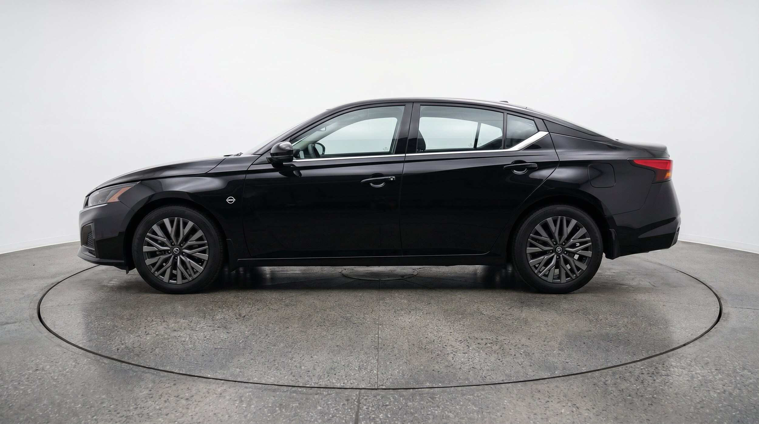 Thumbnail: 2026 Nissan Altima - 5