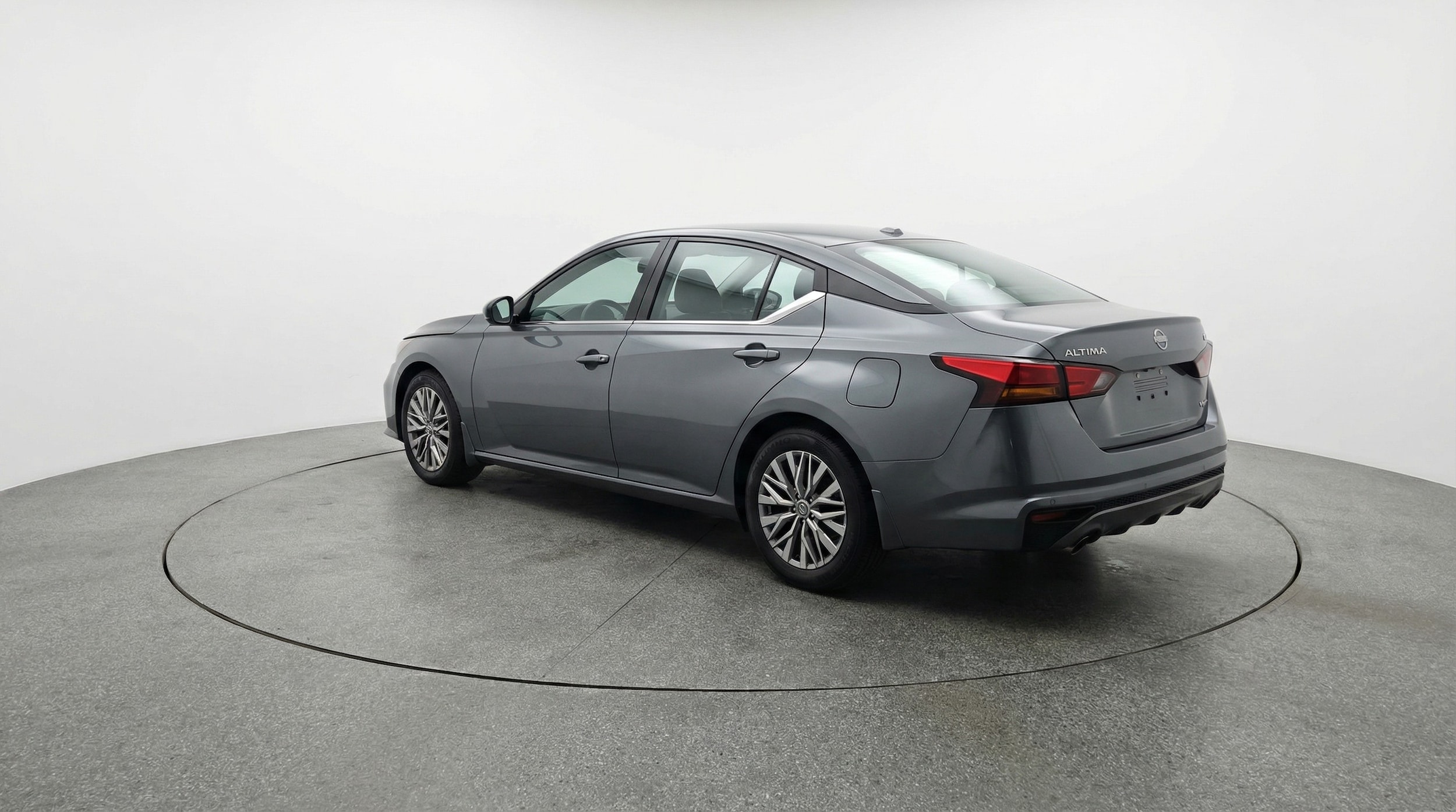 Thumbnail: 2025 Nissan Altima - 5