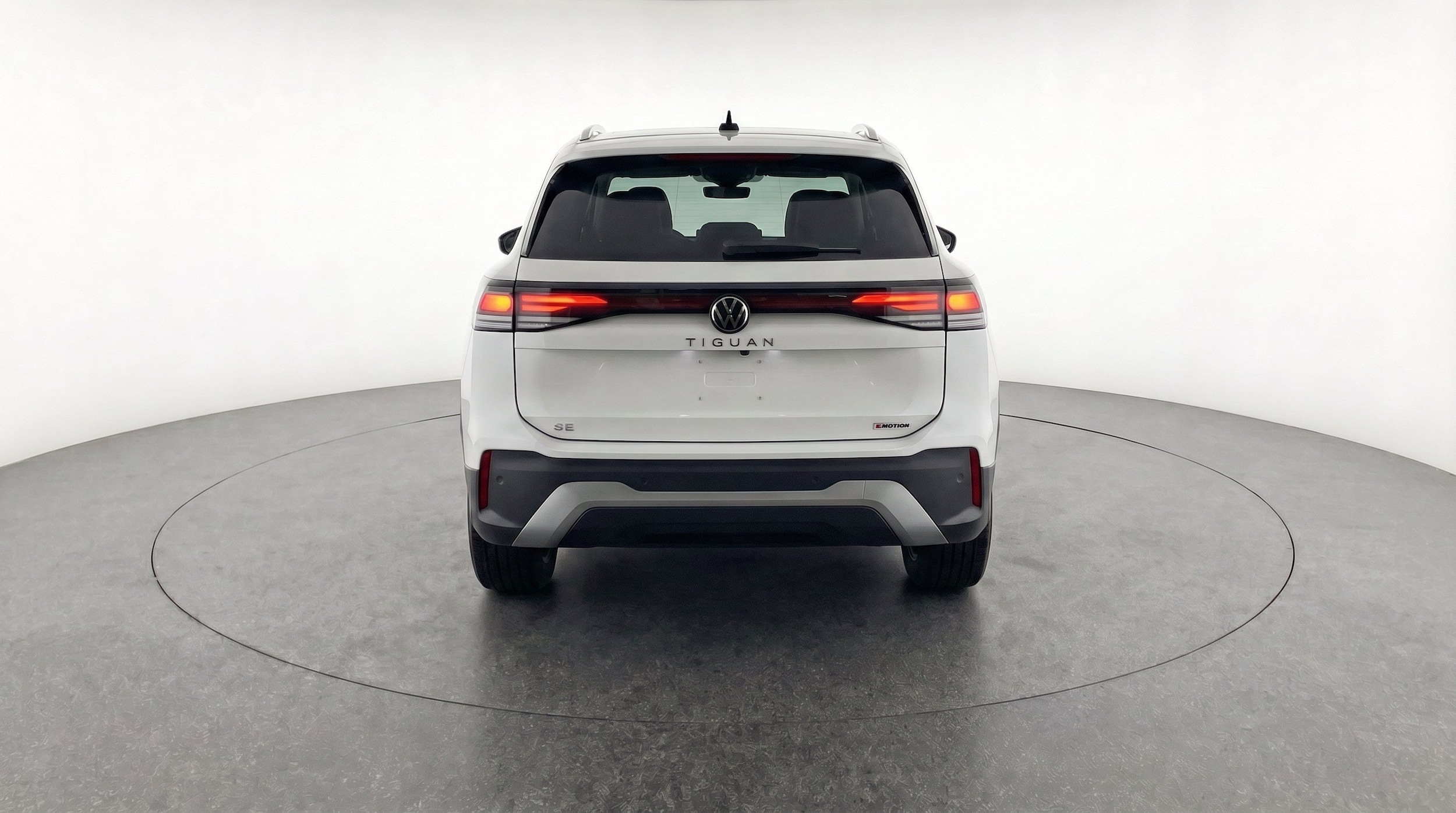 Thumbnail: 2026 Volkswagen Tiguan - 7