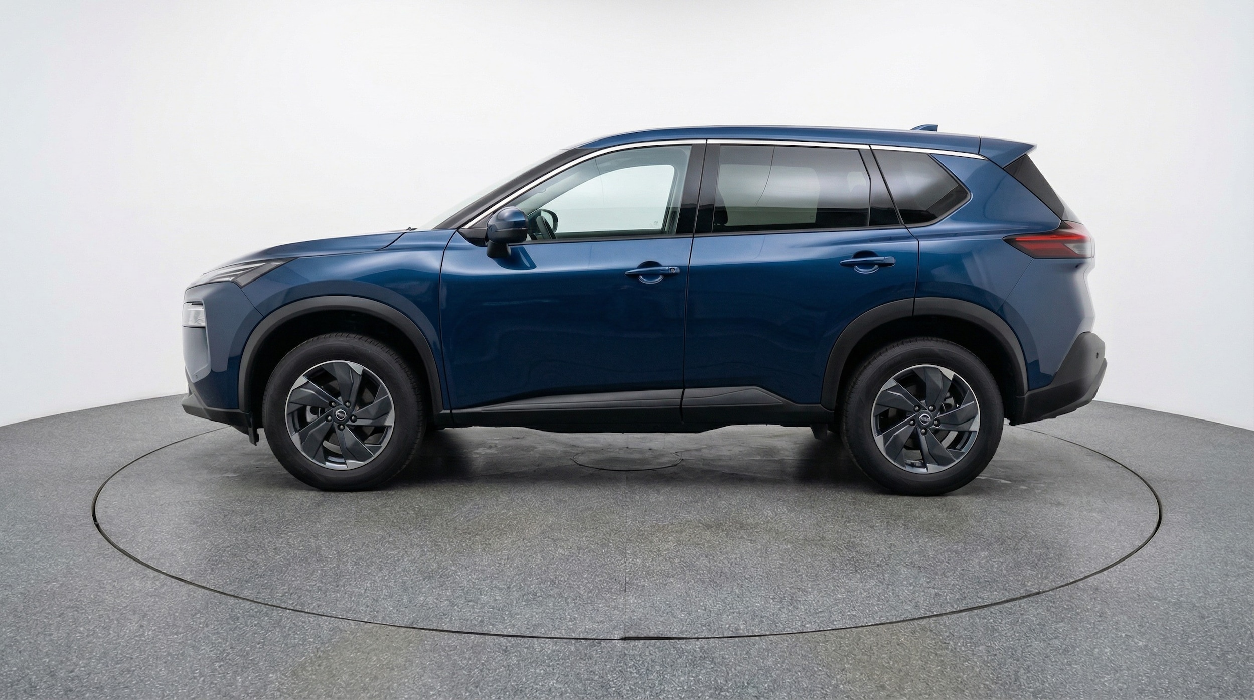 Thumbnail: 2025 Nissan Rogue - 4