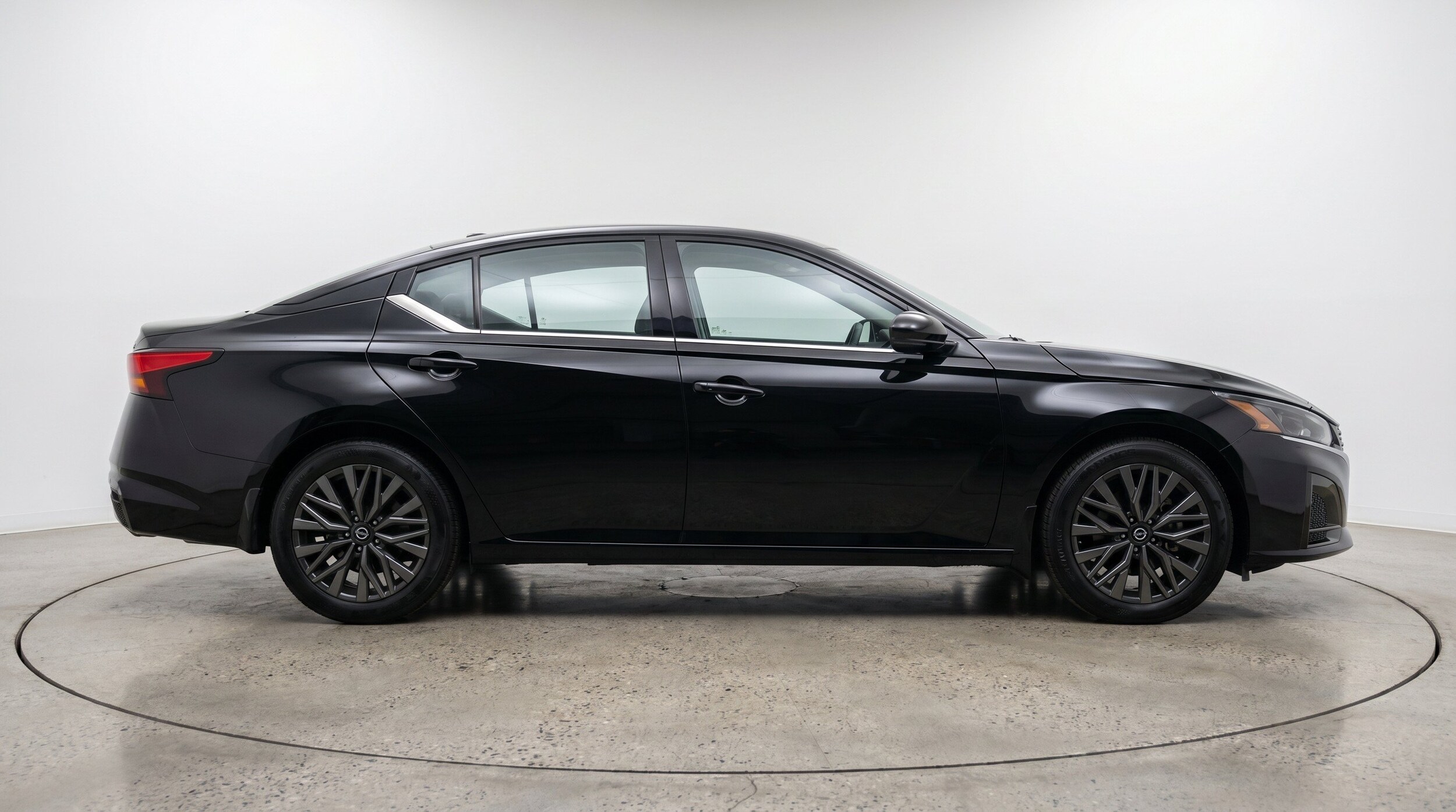 Thumbnail: 2026 Nissan Altima - 10