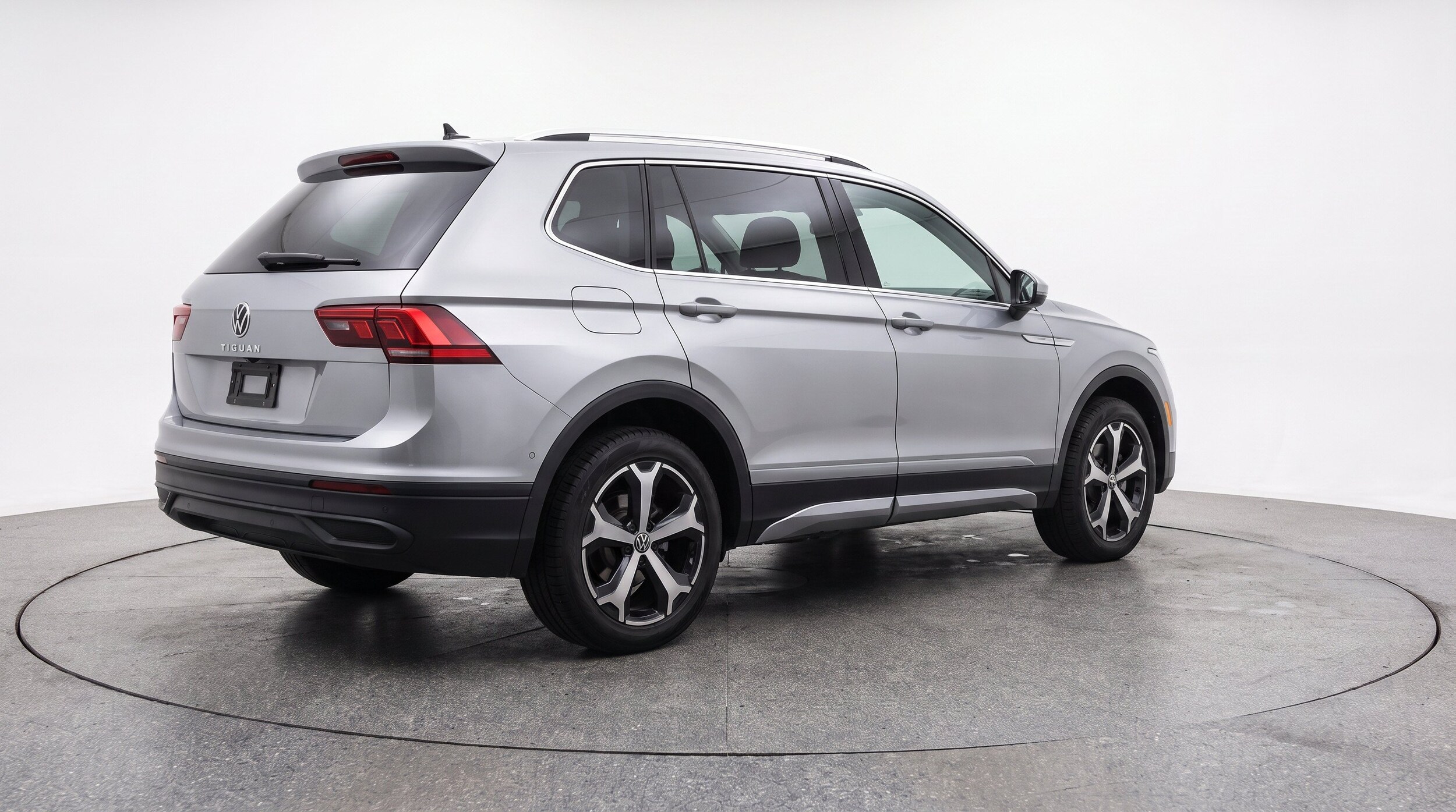 Thumbnail: 2026 Volkswagen Tiguan - 9
