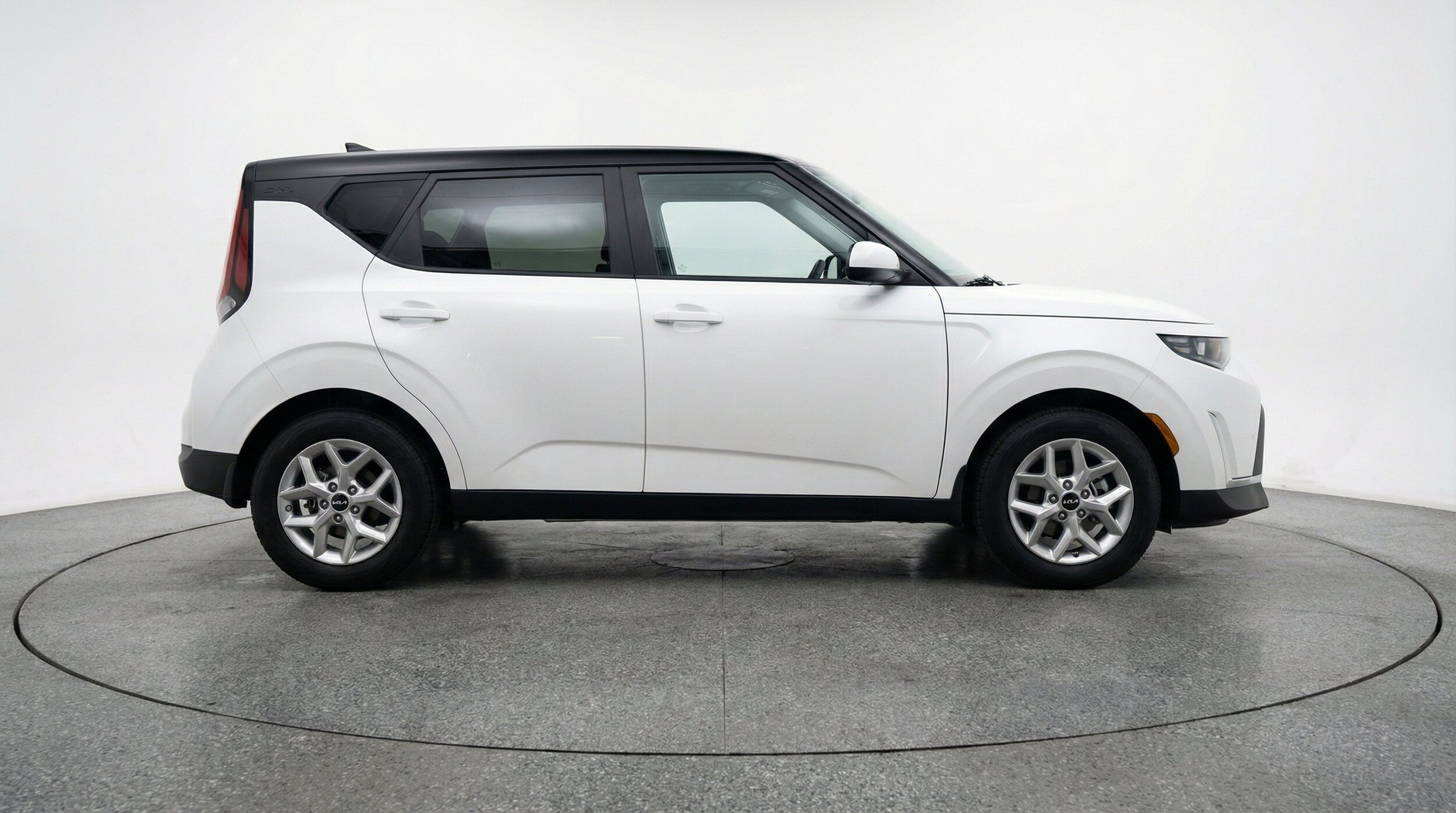 Thumbnail: 2025 Kia Soul - 11
