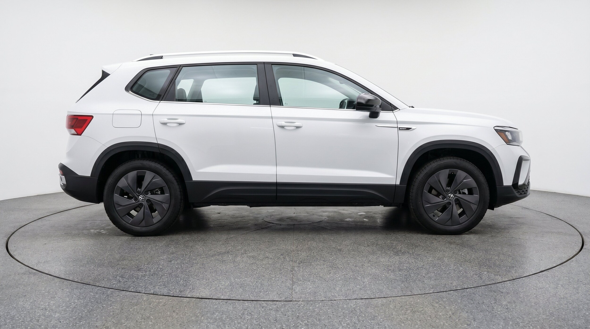 Thumbnail: 2026 Volkswagen Taos - 11